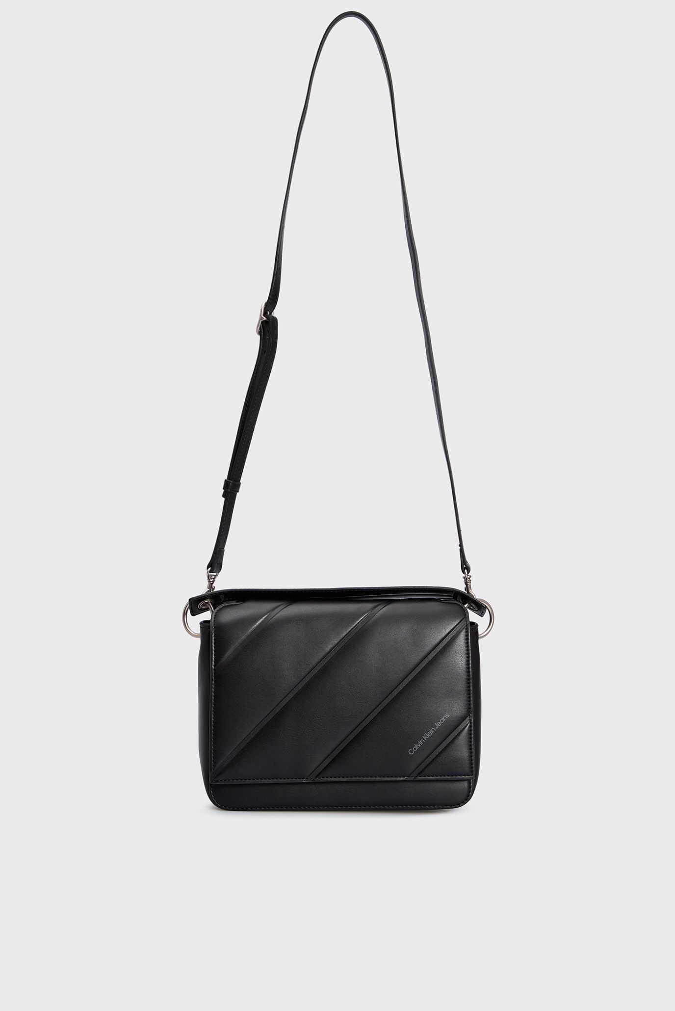 Женская черная сумка QUILTED BOXY FLAP CROSSBODY24 2