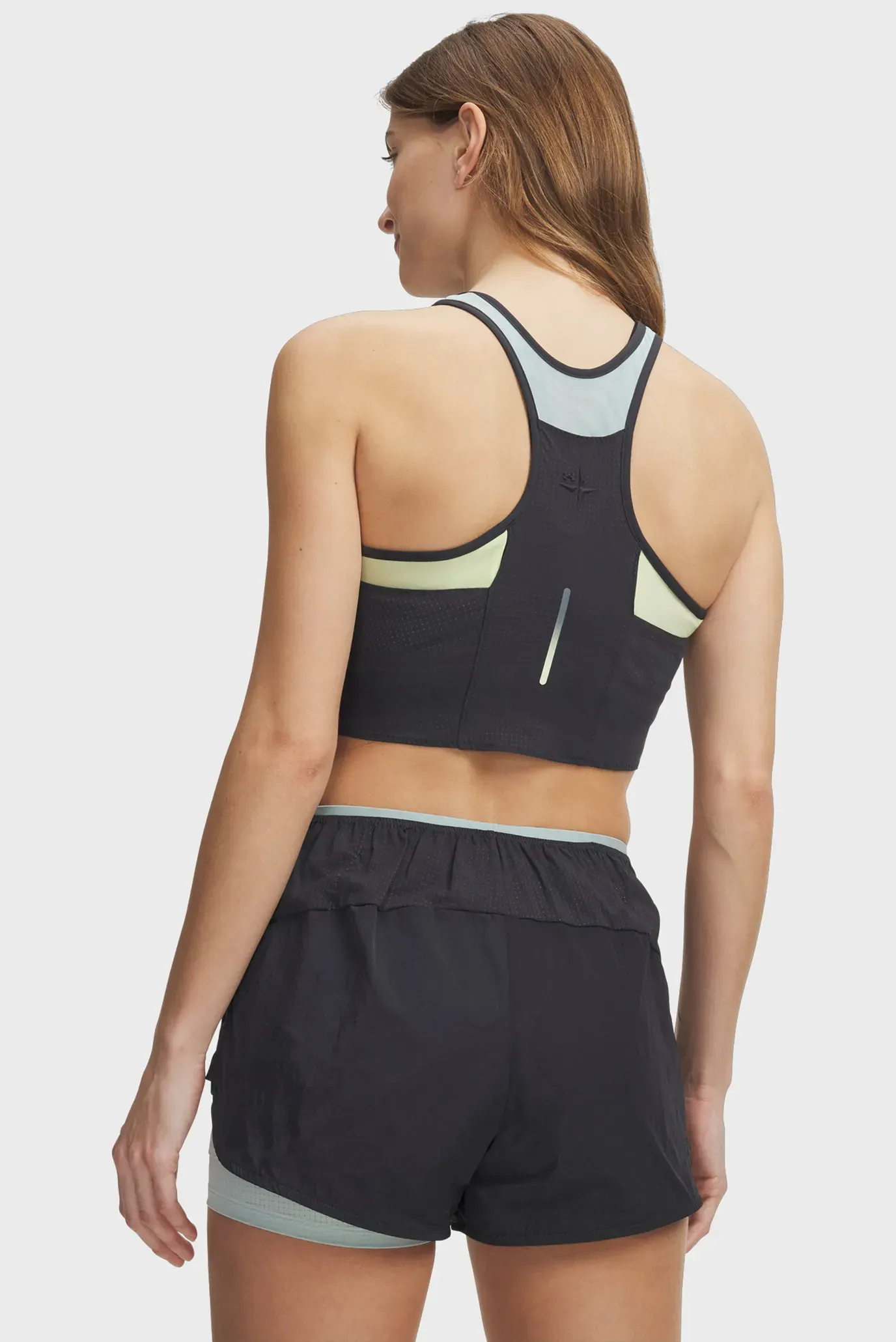 Топ Explor Trail Run Pocket Tank 2
