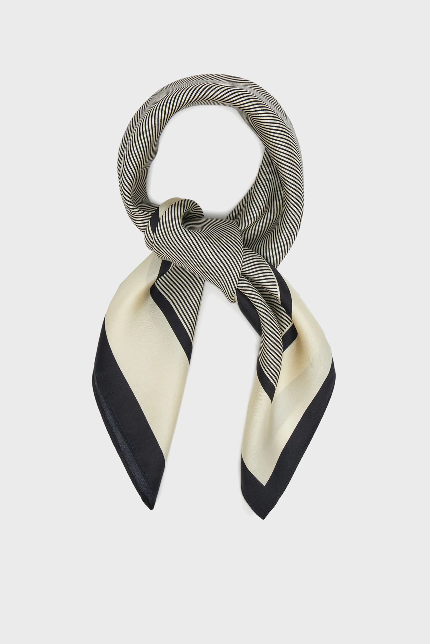 Шарф TH ELEVATED FLAG SILK SQUARE 2