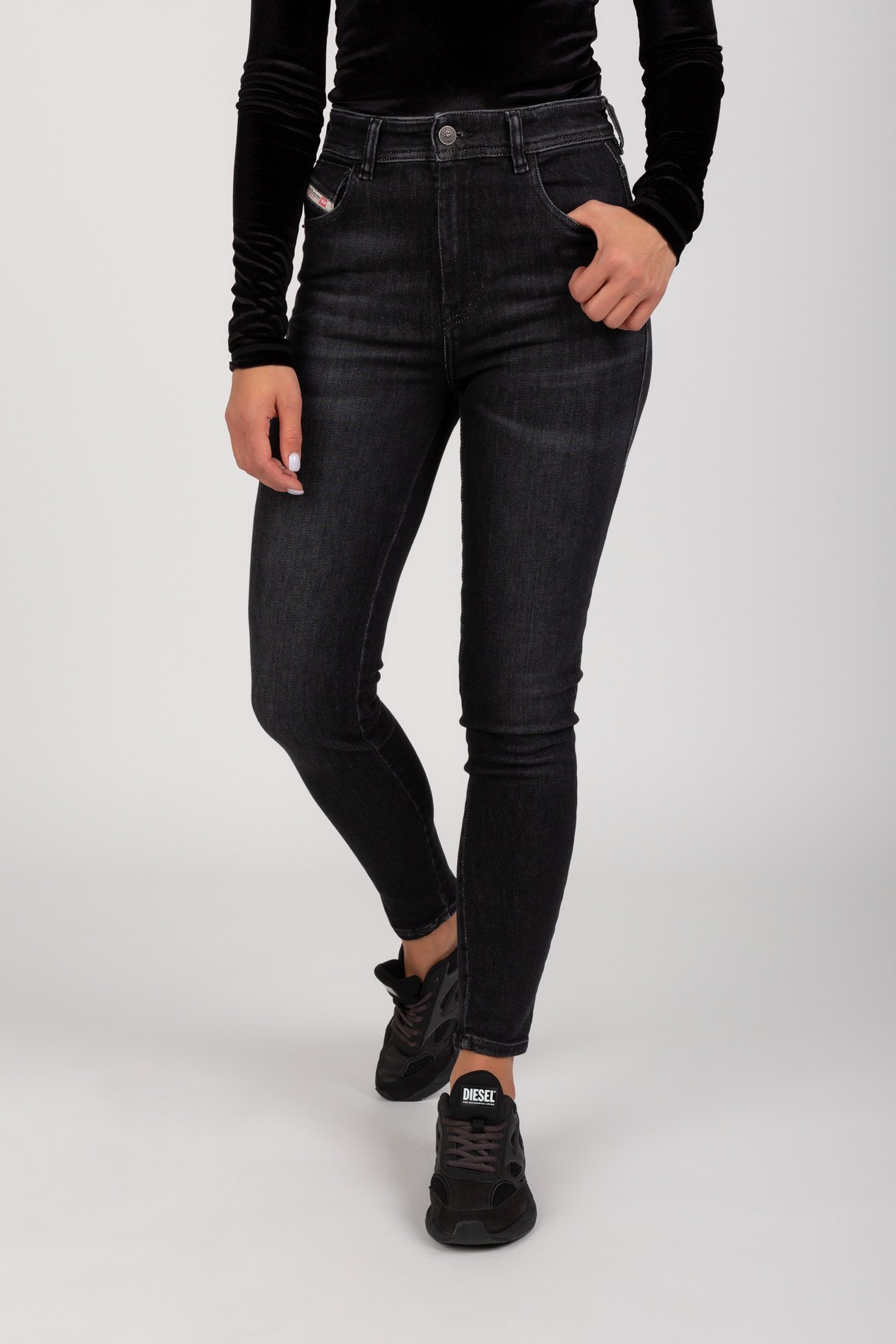 Джинсы 1984 SLANDY-HIGH L.32 TROUSERS 1