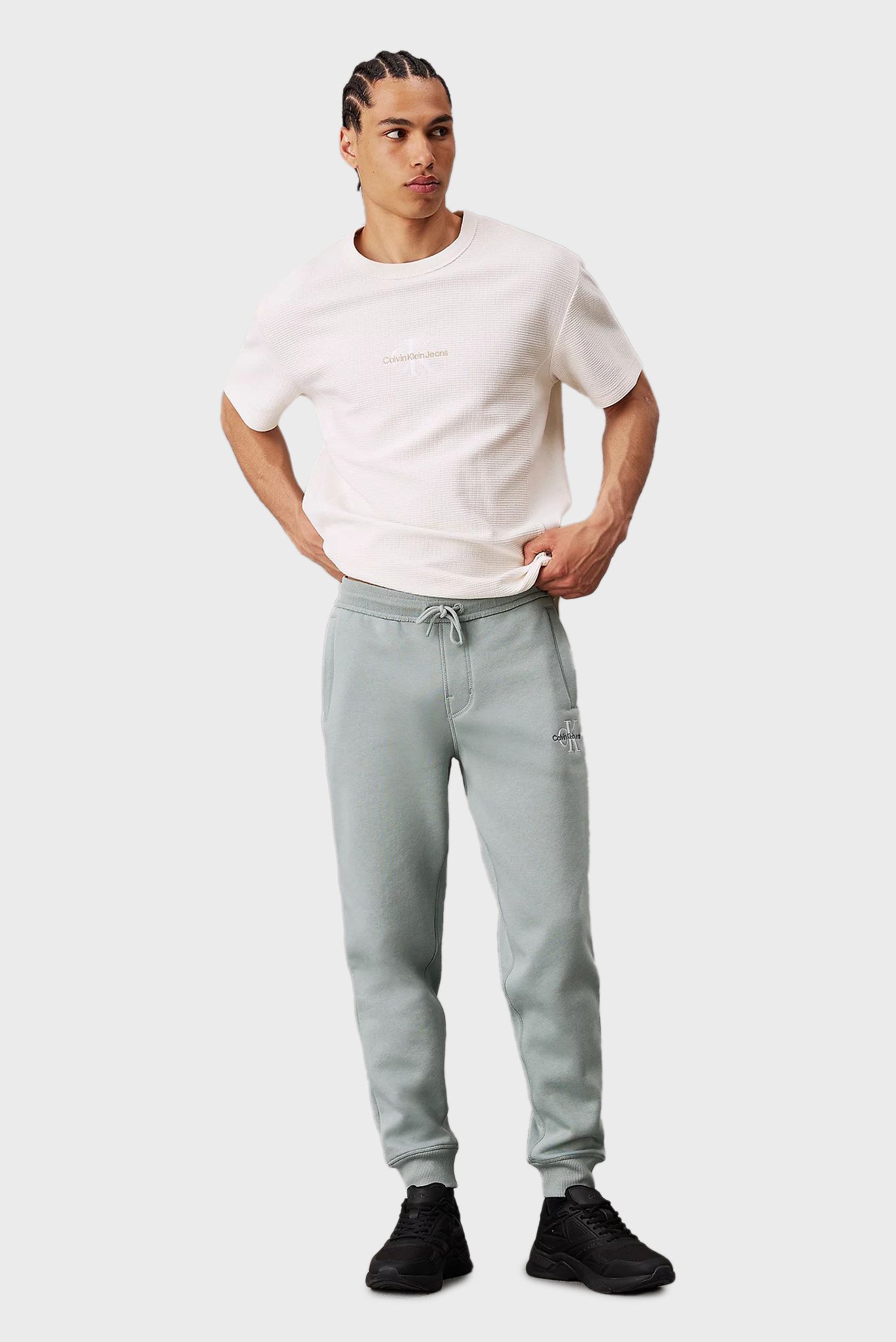 Мужские мятные спортивные брюки MONOLOGO HWKCalvin Klein Jeans Мужские мятные спортивные брюки MONOLOGO HWK 2