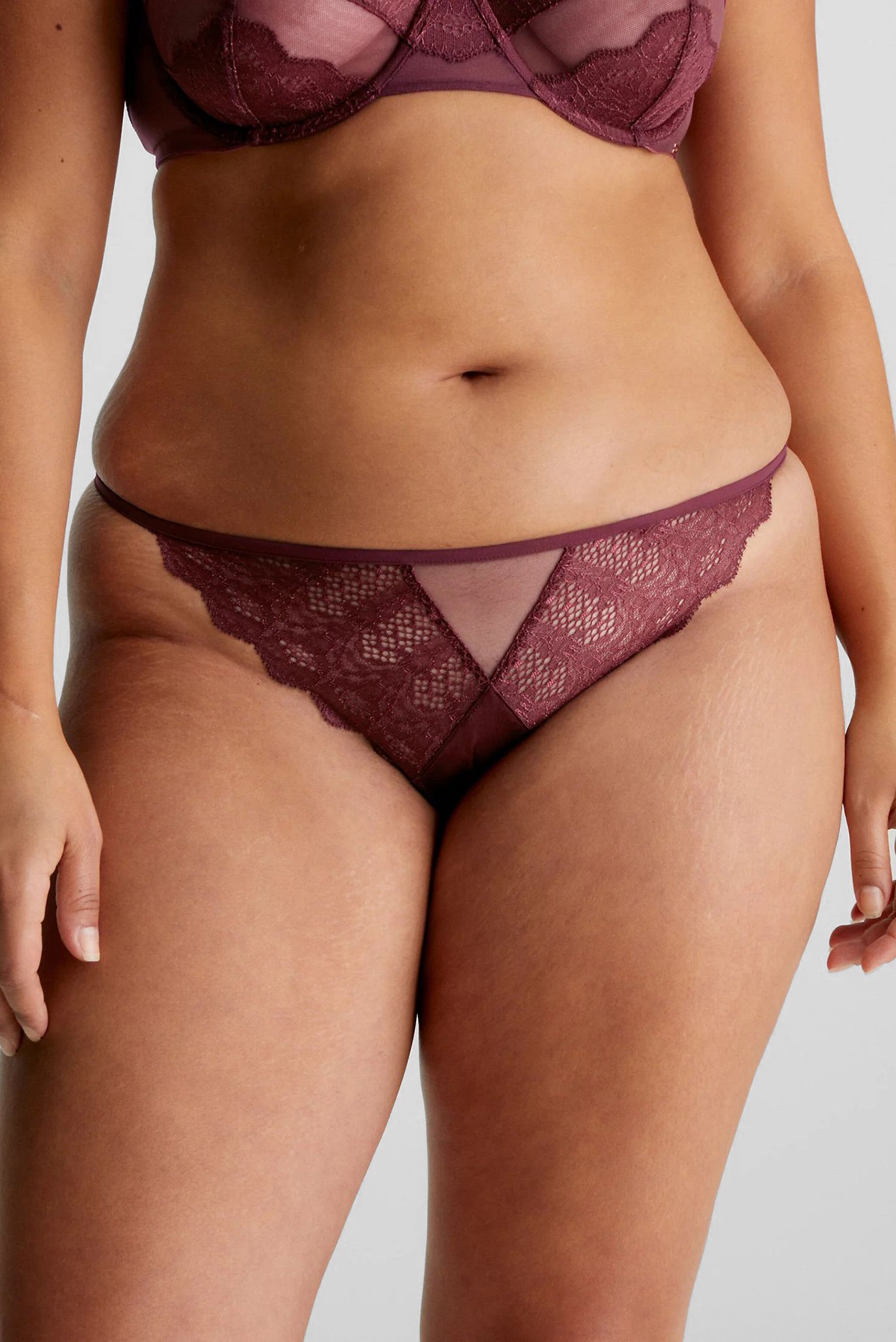 Женские бордовые трусики STRING THONG 4