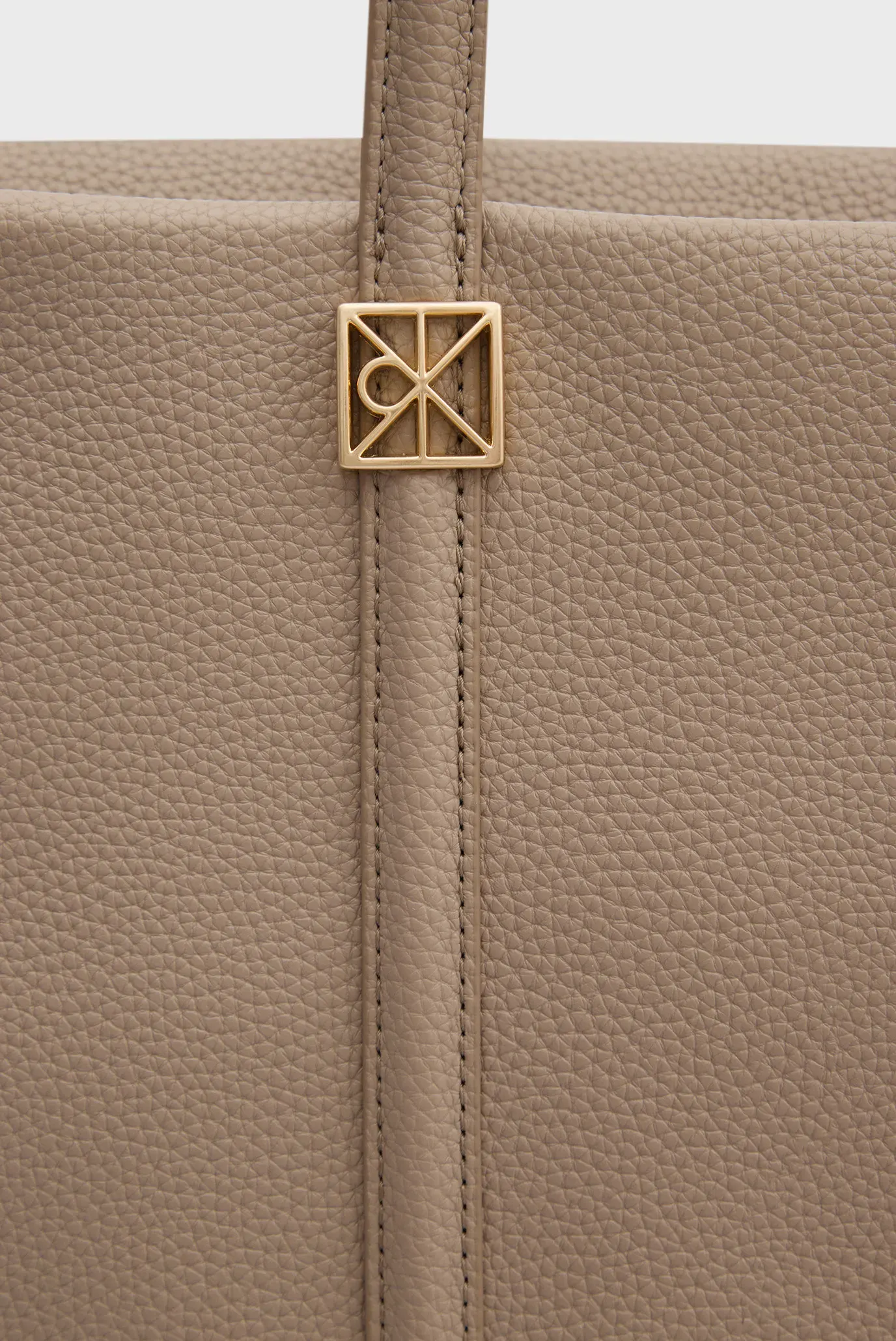 Сумка EMBLEM HW PEBBLE TOTE 5