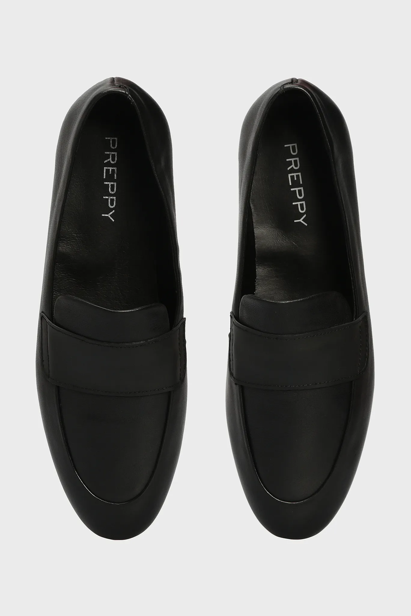 Женские черные кожаные лоферы 5