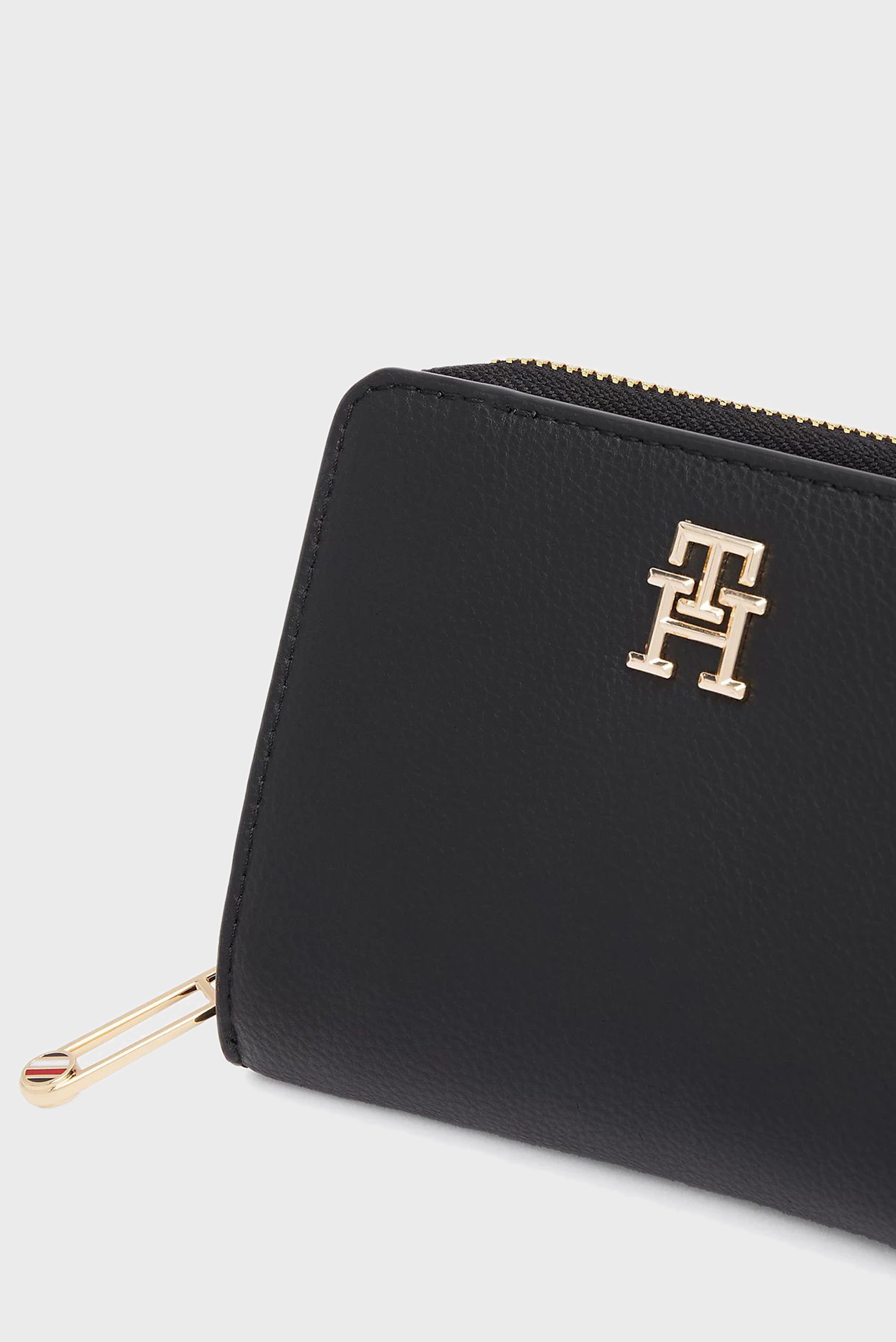 Женский черный кошелек TH SOFT LOGOTAPE MED ZA 3