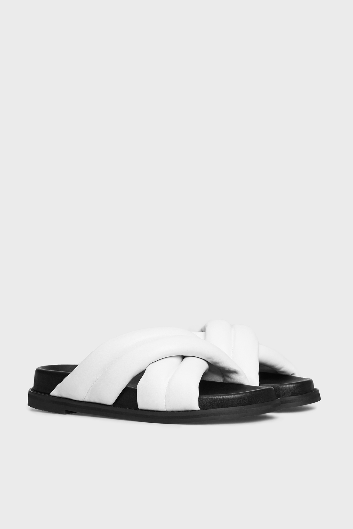 Женские белые кожаные слайдеры SiriPRPY Женские белые кожаные слайдеры Siri 3