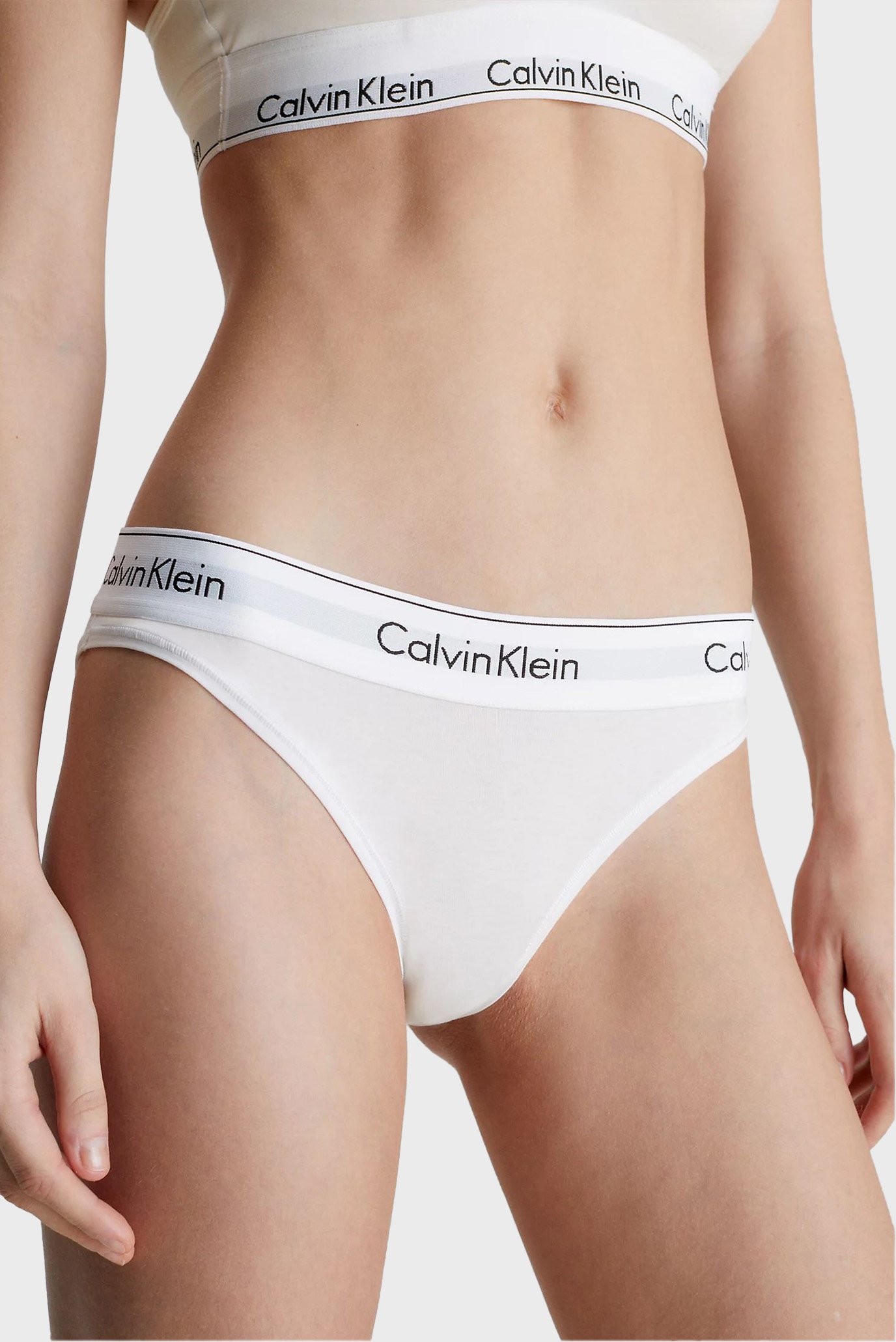 Жалаңаш Minimoys порно секс Кантемировскаядағы эротикалық массаж салоны