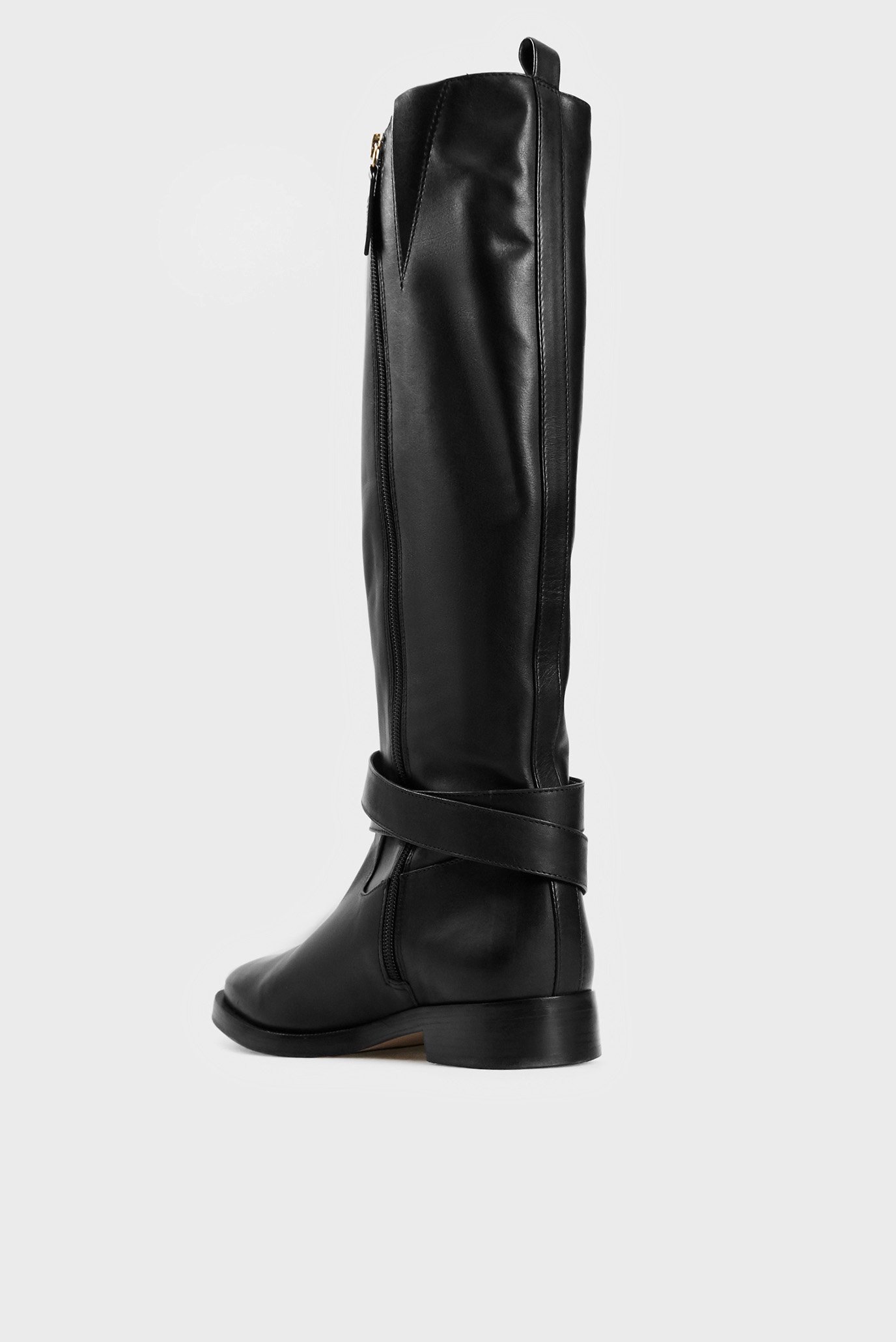 Женские черные кожаные сапоги 10