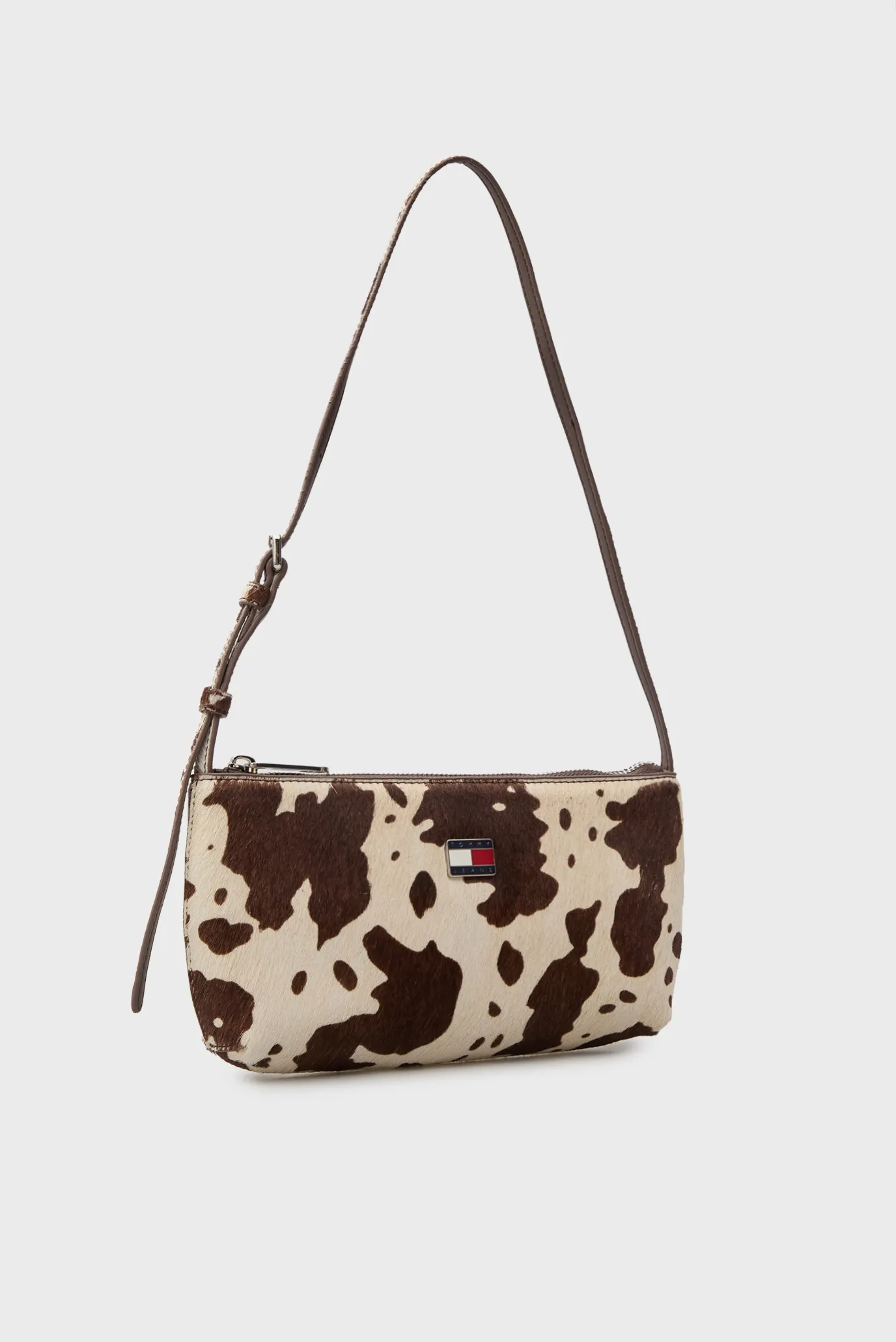 Сумка TJW MUST COW SHOULDER BAG 3