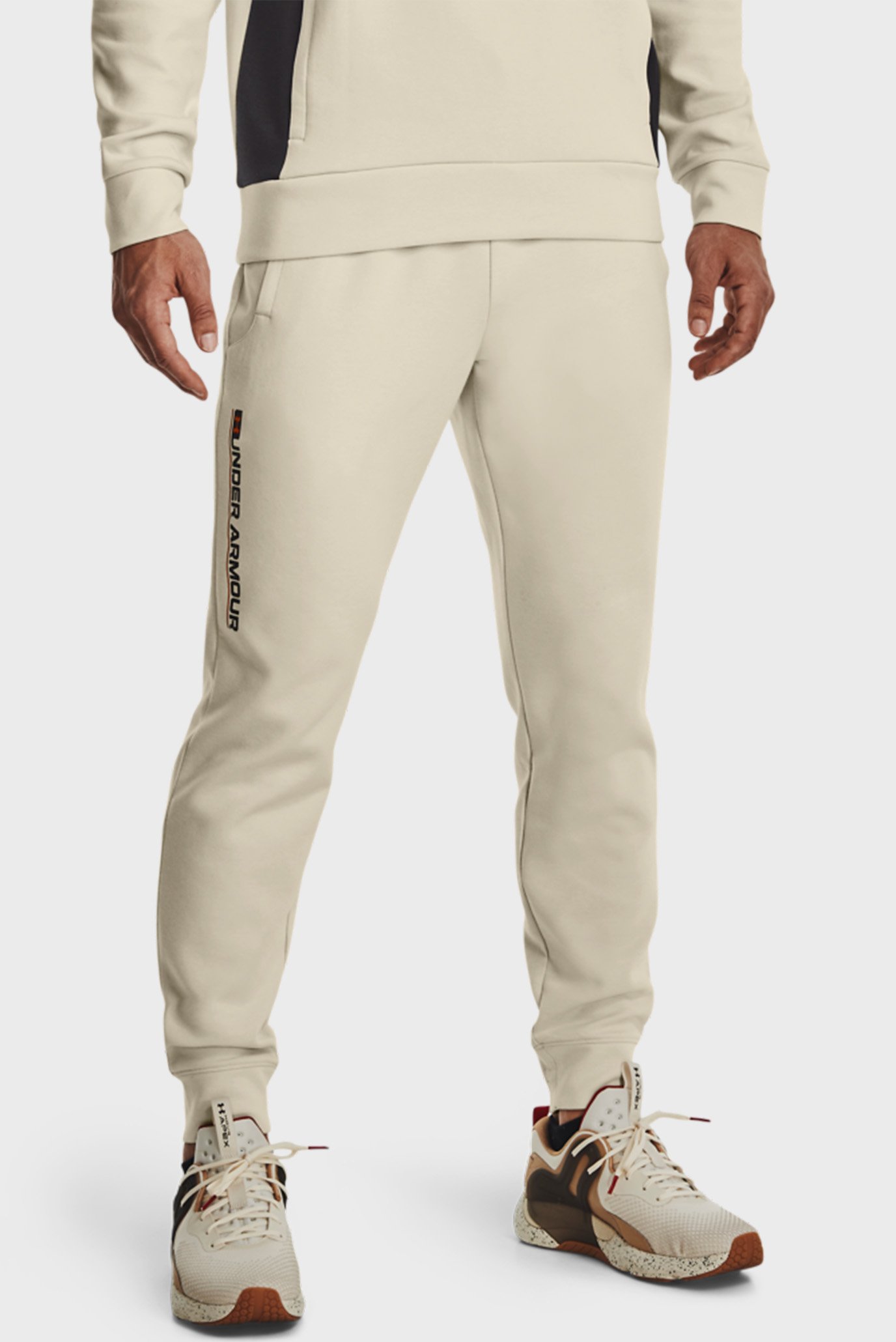 Мужские бежевые спортивные брюки UA Summit Knit Jogger 9