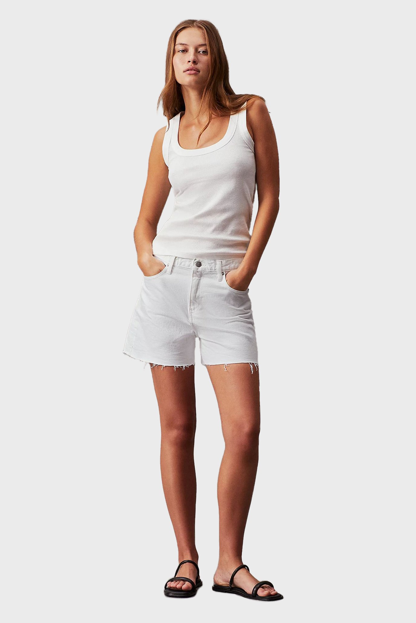 Женские белые джинсовые шорты MOM 2