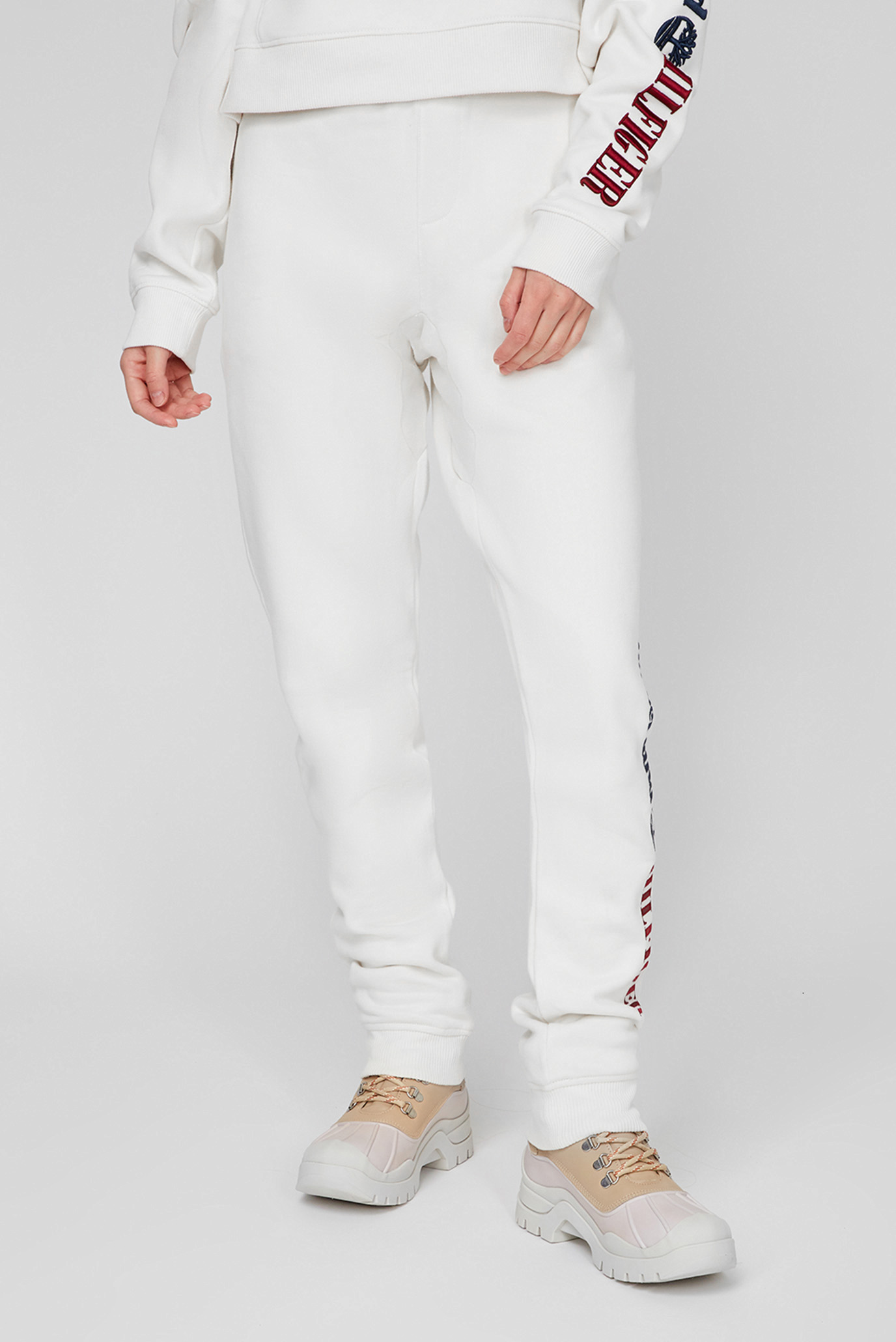 Женские белые спортивные брюки Tommy Hilfiger x Timberland 1