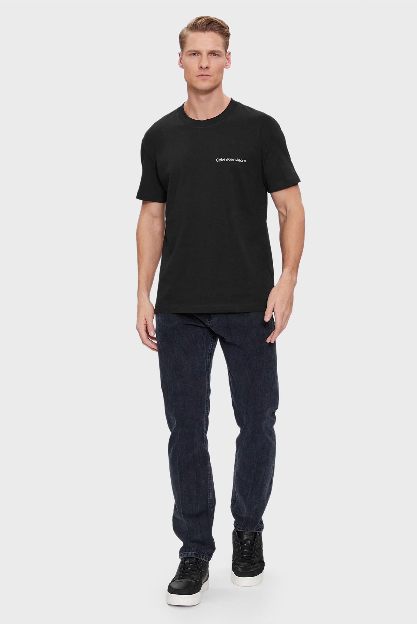 Футболка INSTITUTIONAL TEE 2