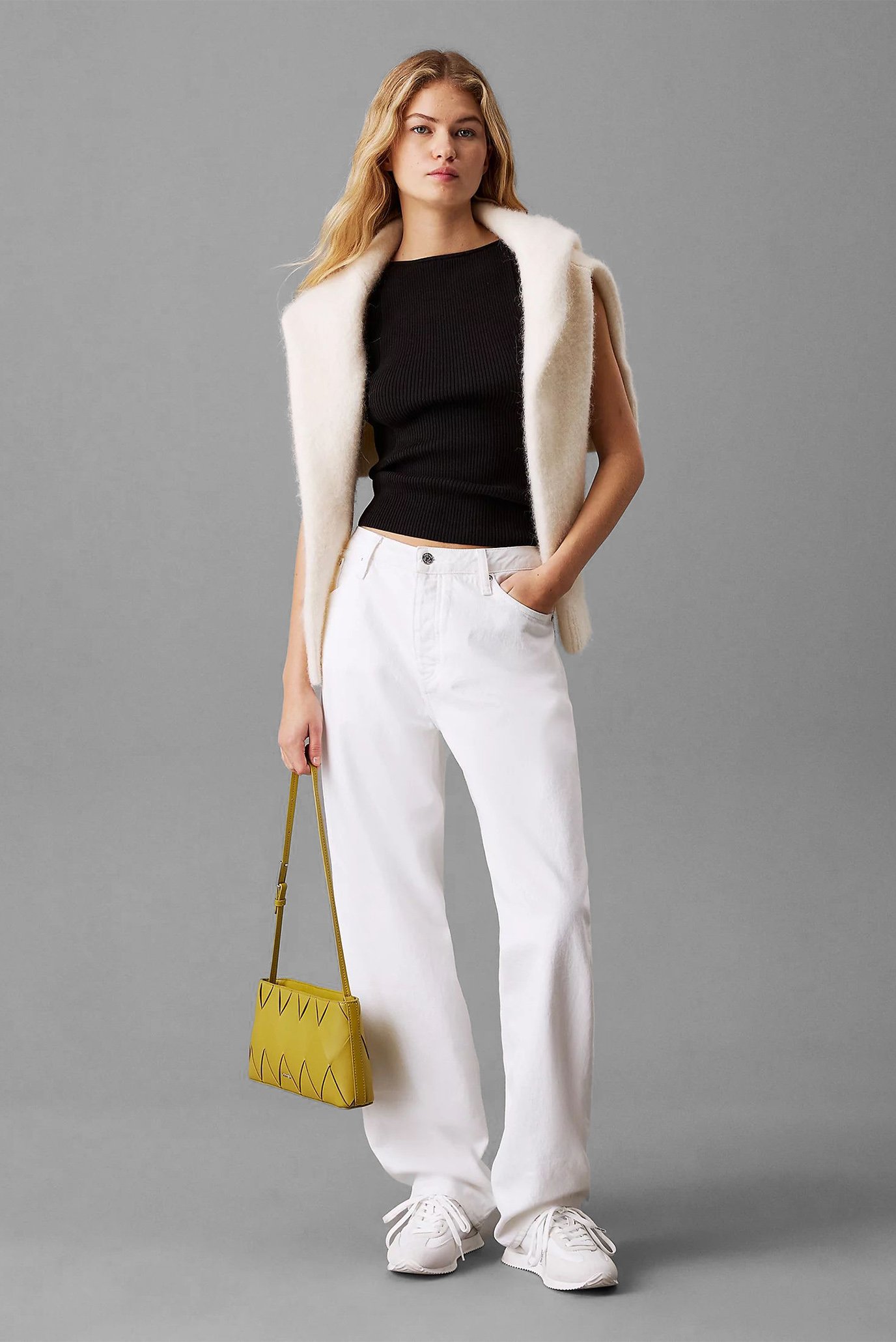 Жилет WOVEN LABEL SWEATER TOP 2