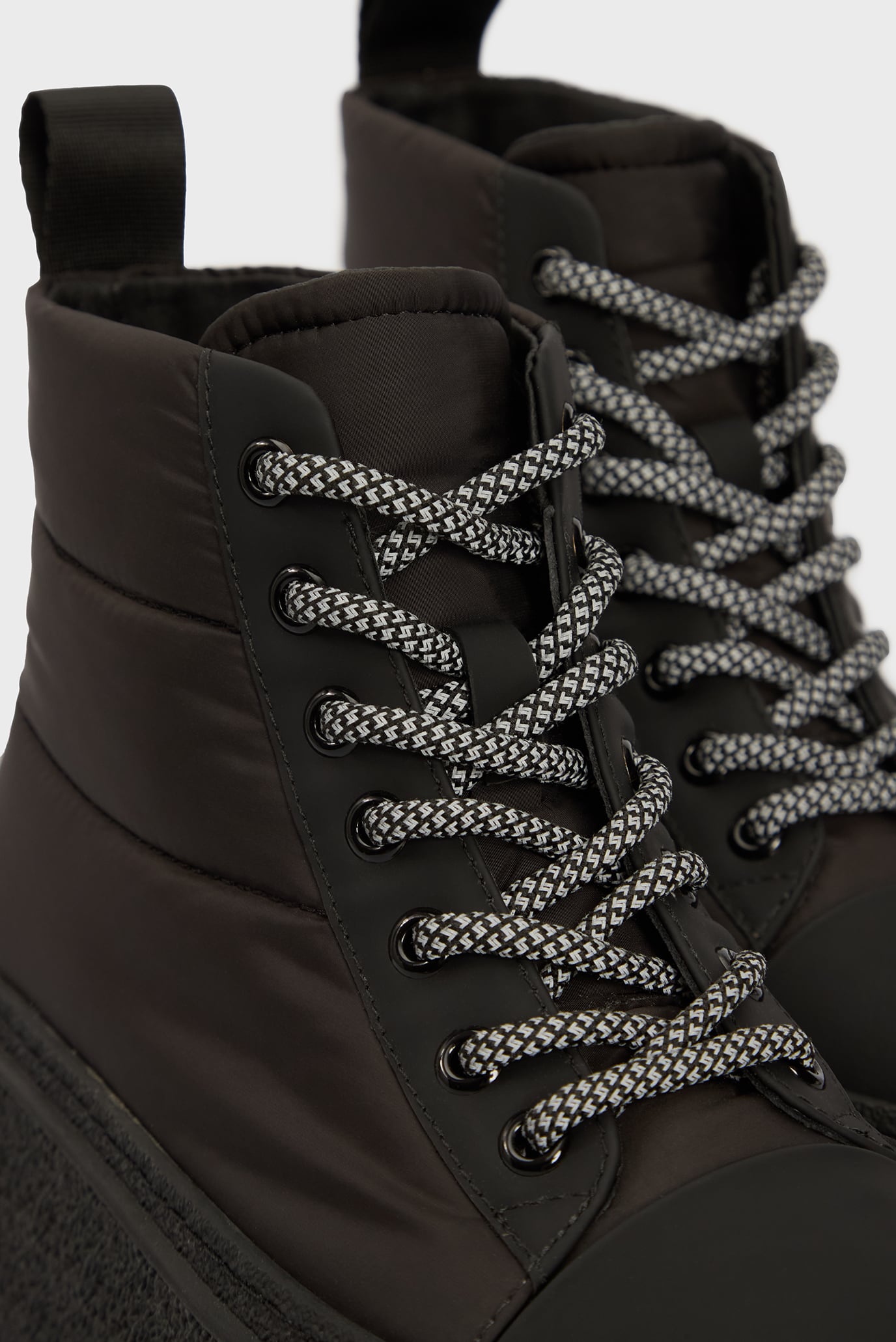 Женские черные хайтопы Kirsten 2