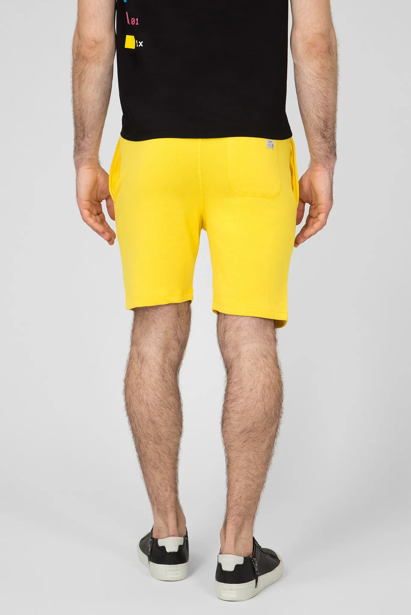 Мужские желтые шорты UMLB-PAN 3