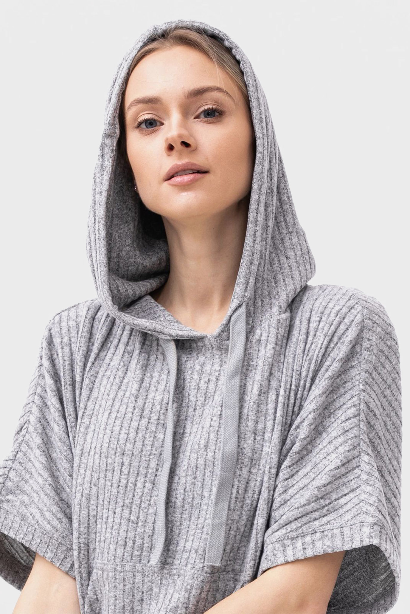 Футболка/S/S HOODIE 4