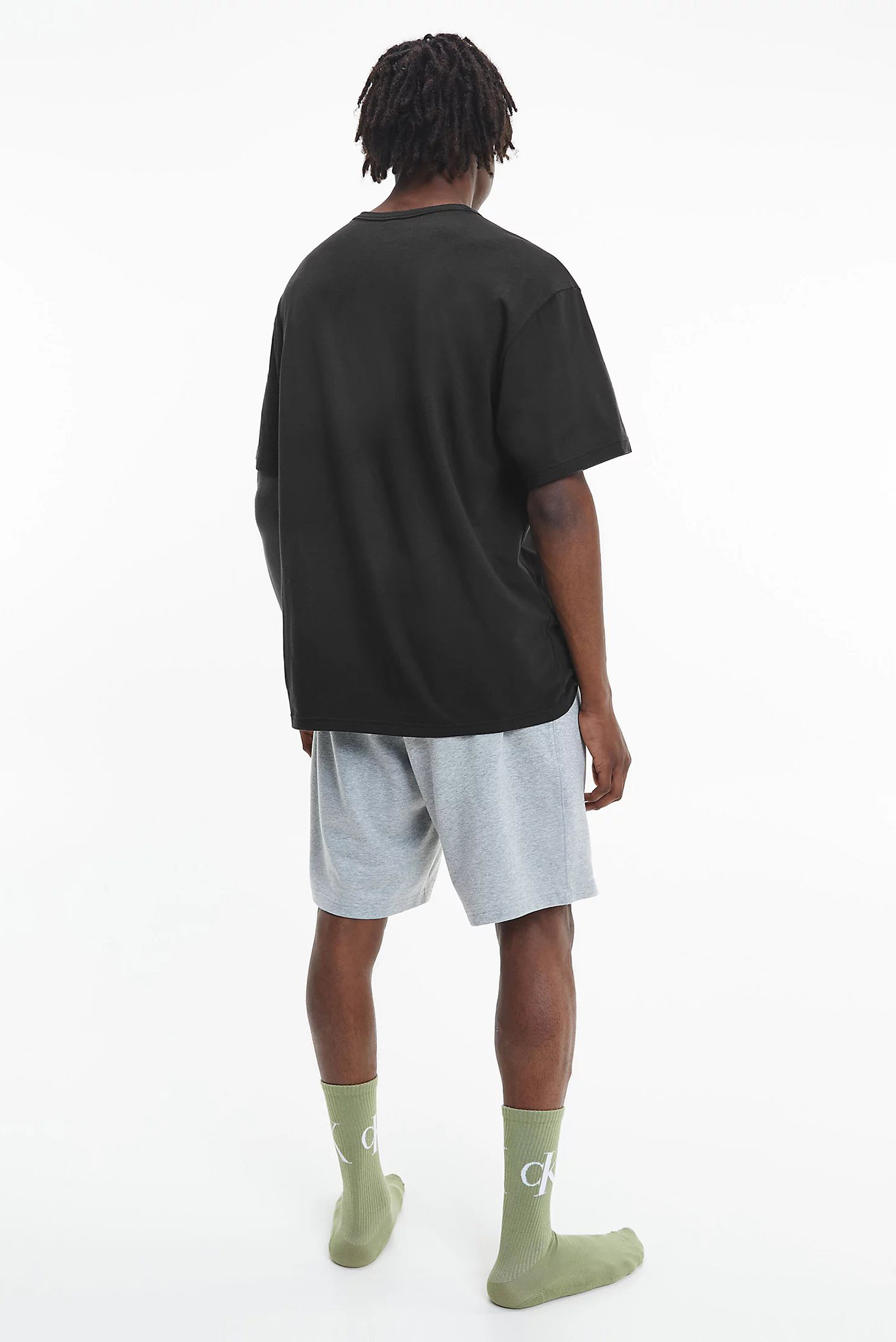 Мужская черная футболка 3