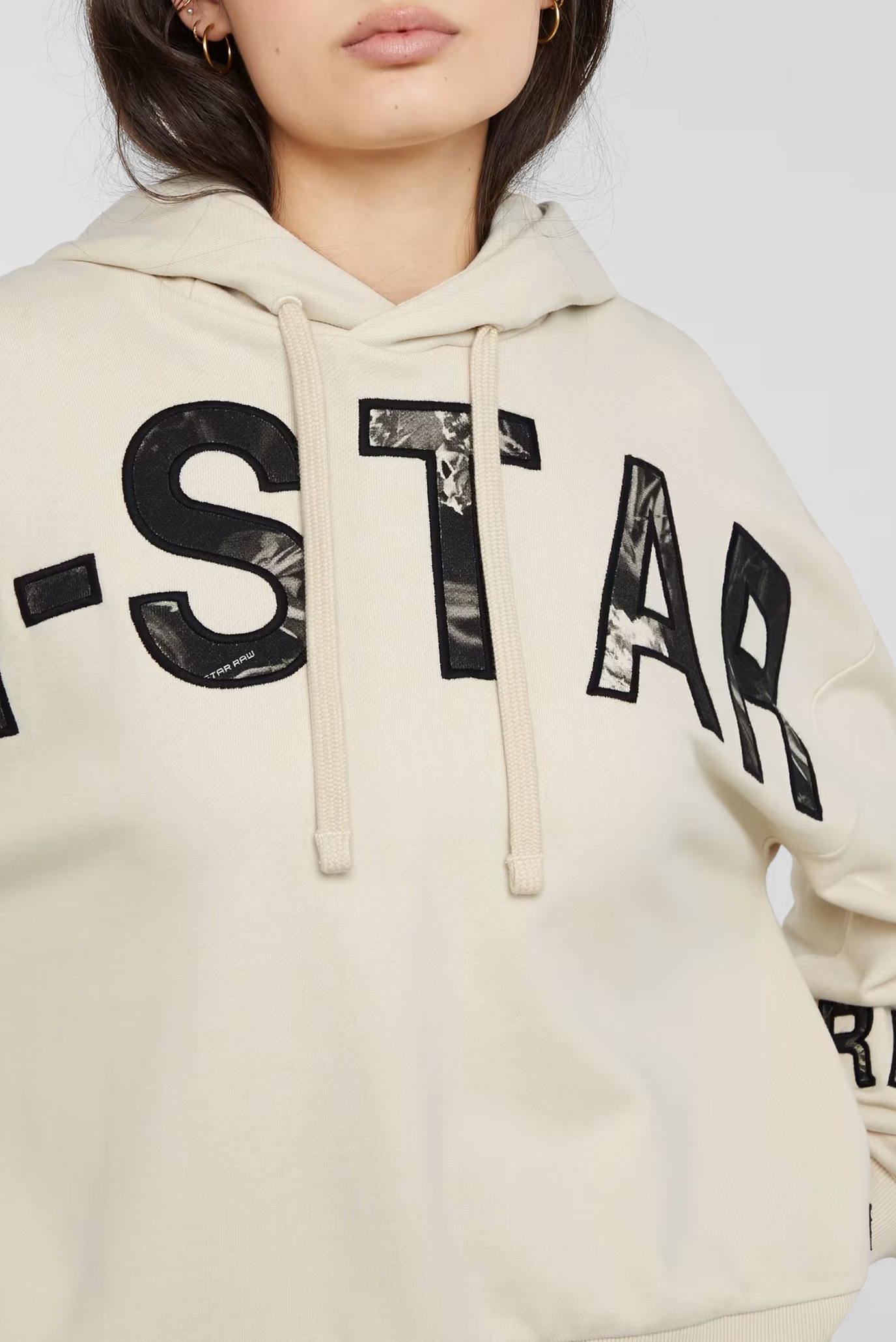 Женское белое худи Embro print ovs hdd sw wmn 4