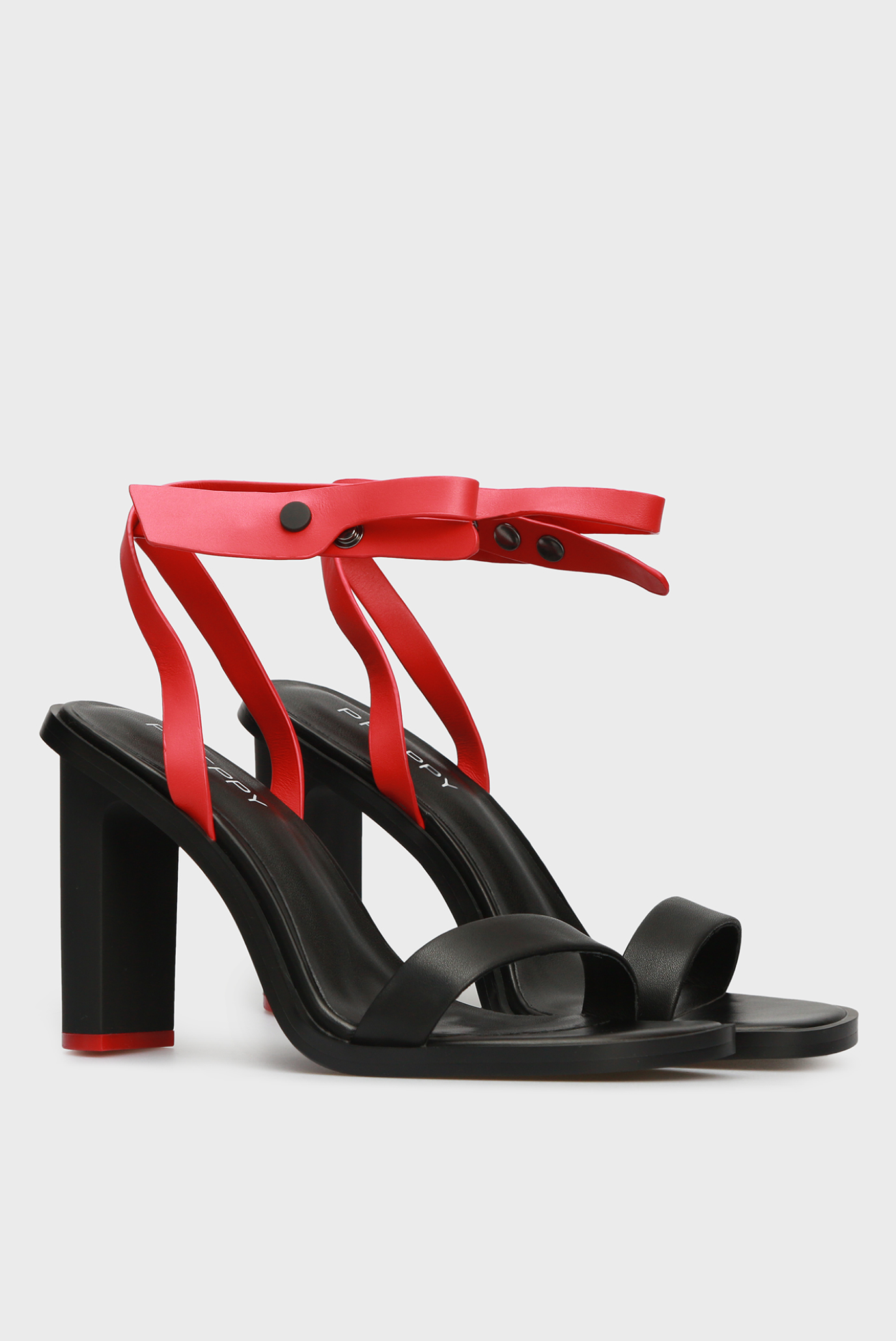 Женские кожаные босоножки 8