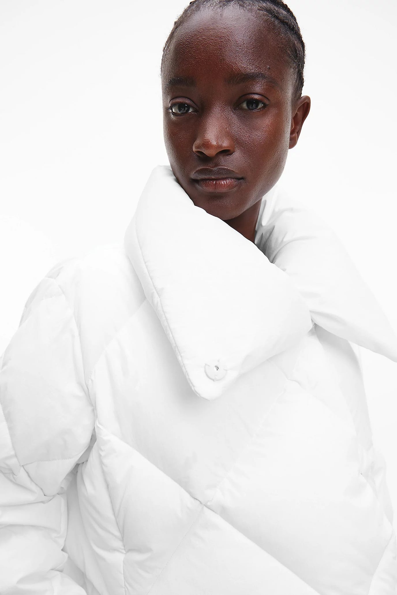 Женская белая куртка TRANSFORM PADDED COAT 8