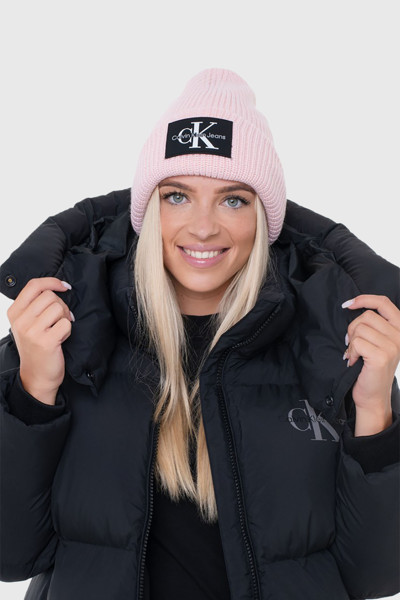 Шапка MONOLOGO PATCH BEANIECalvin Klein Jeans Шапка MONOLOGO PATCH BEANIE 2