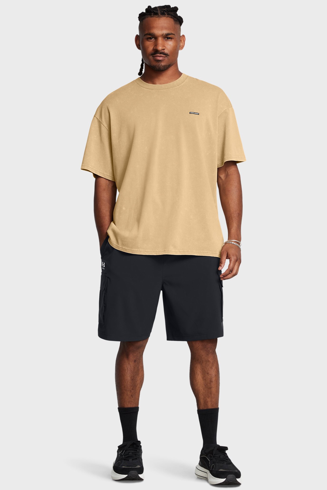 Шорты UA Vibe Woven Cargo Short 2