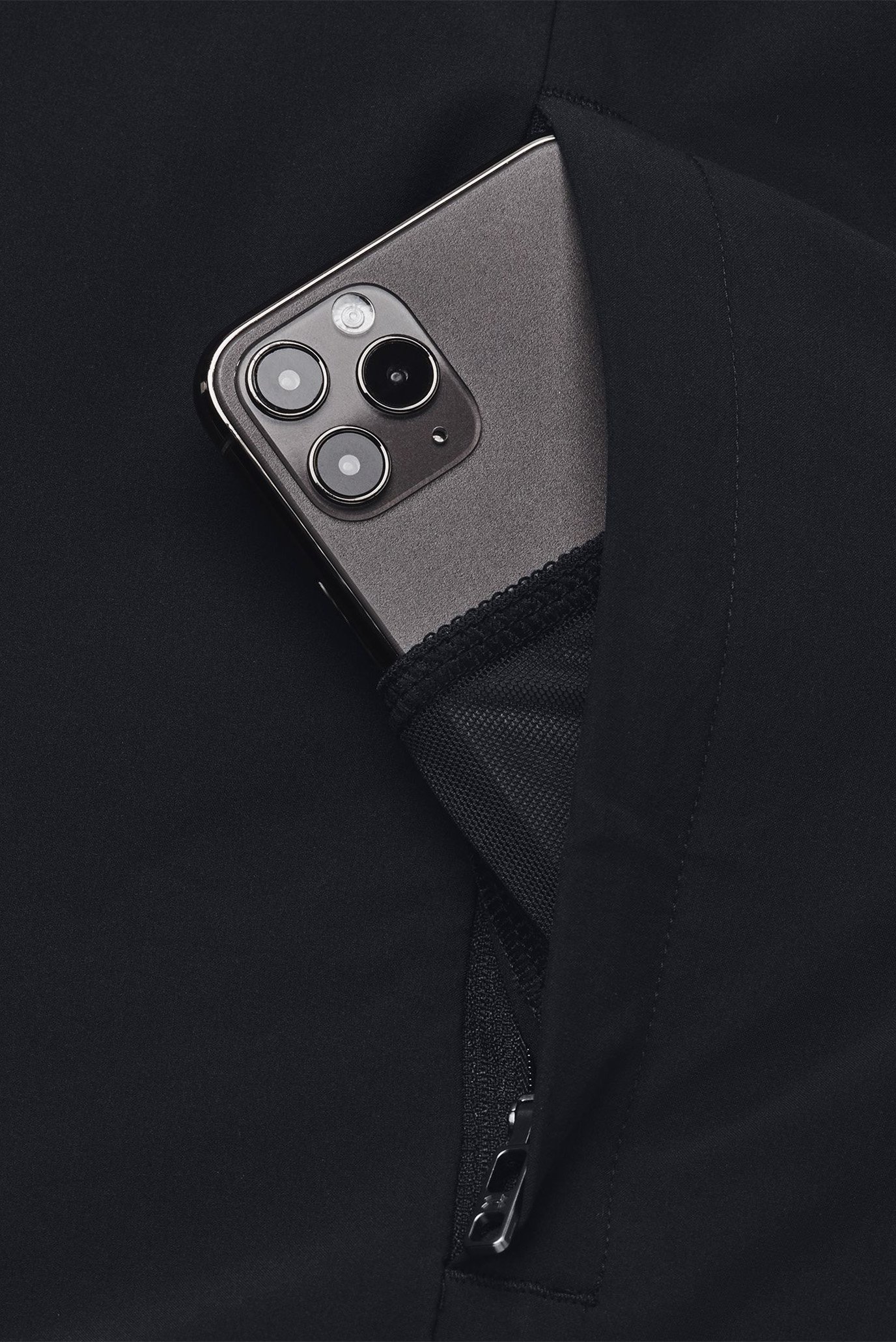 Ветровка OUTRUN THE STORM JACKET 10