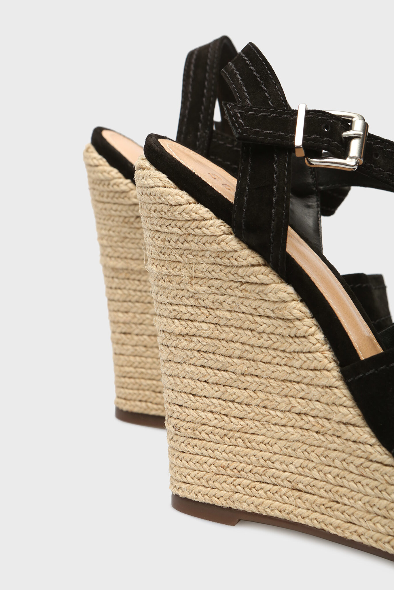 Женские черные замшевые босоножки 5