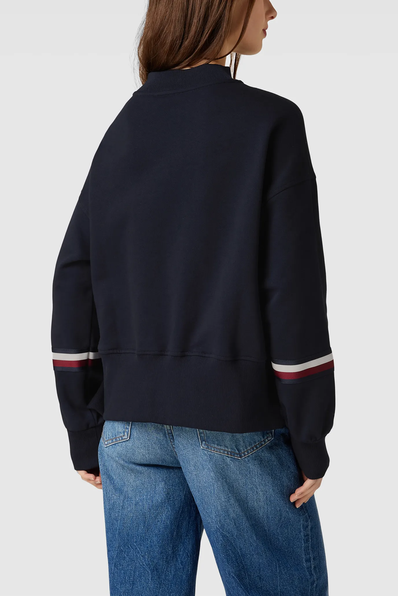 Женская темно-синяя спортивная кофта 4