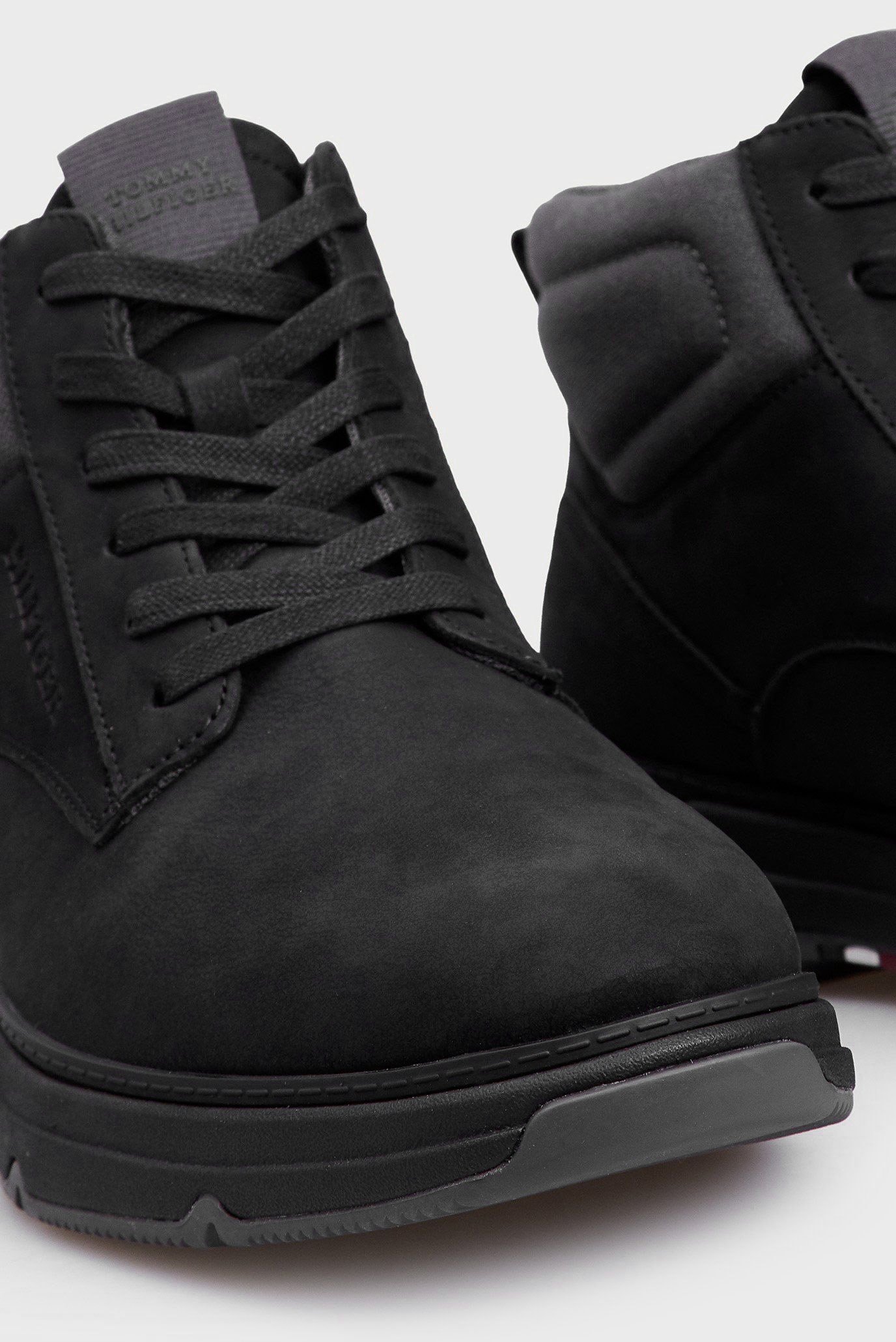 Мужские черные ботинки HILIFGER NUBUCK HYBRID CHUKKA 7