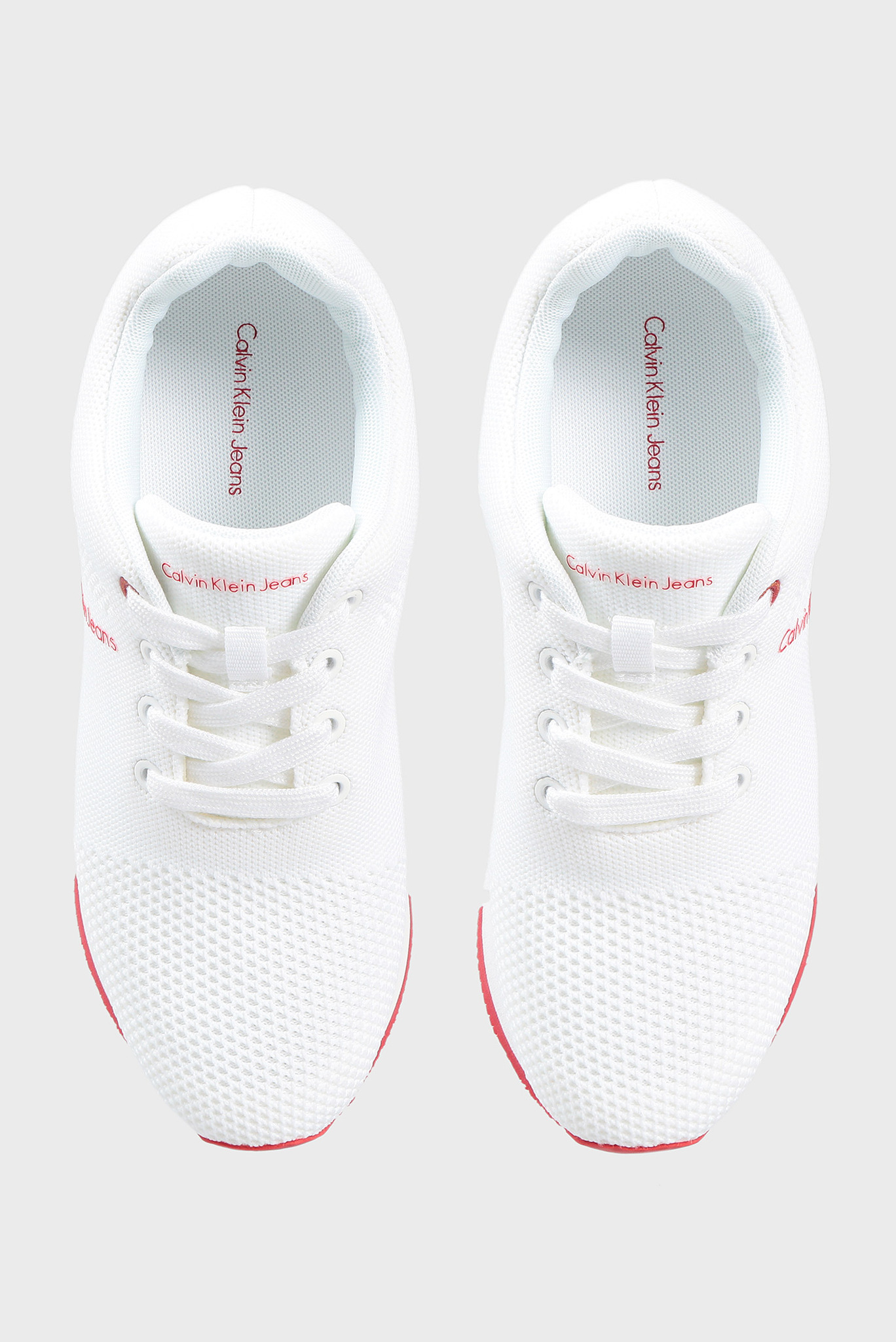 Женские белые кроссовки 4