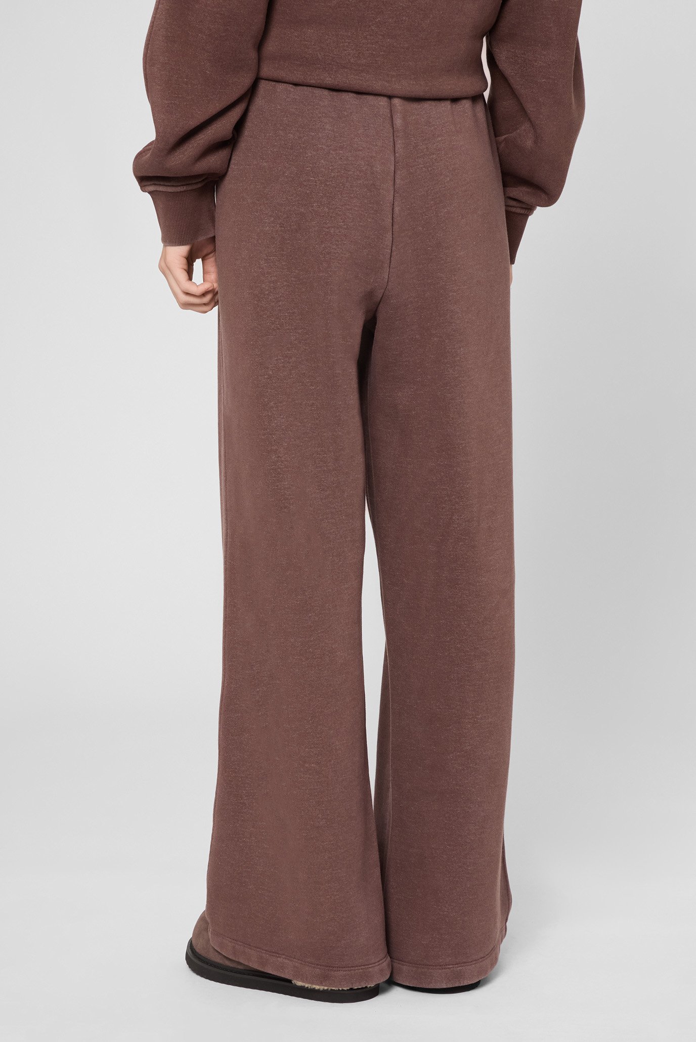 Штаны спортивные WTP 055 4