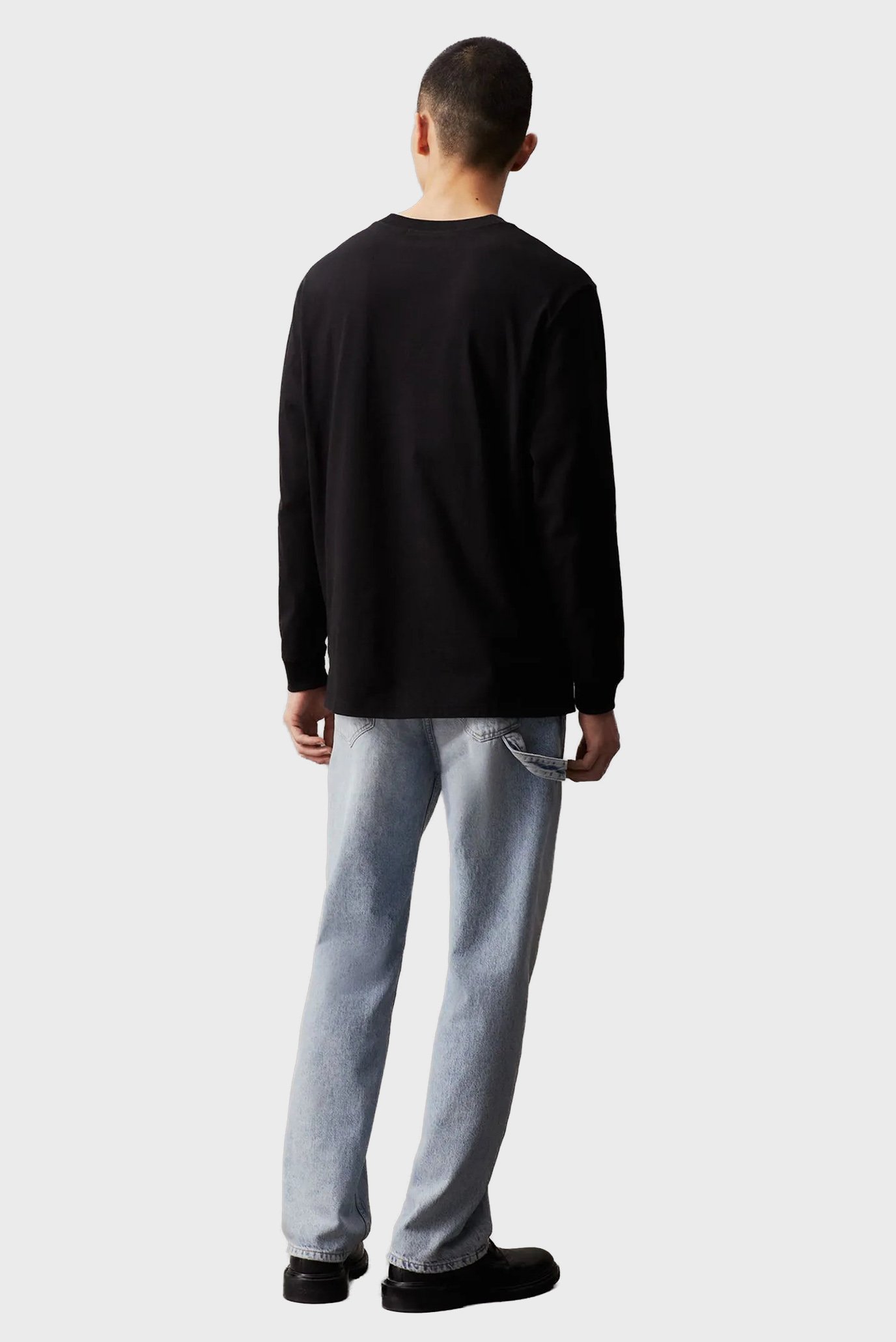 Мужской черный лонгслив MULTI GRAPHIC LS TEECalvin Klein Jeans Мужской черный лонгслив MULTI GRAPHIC LS TEE 3