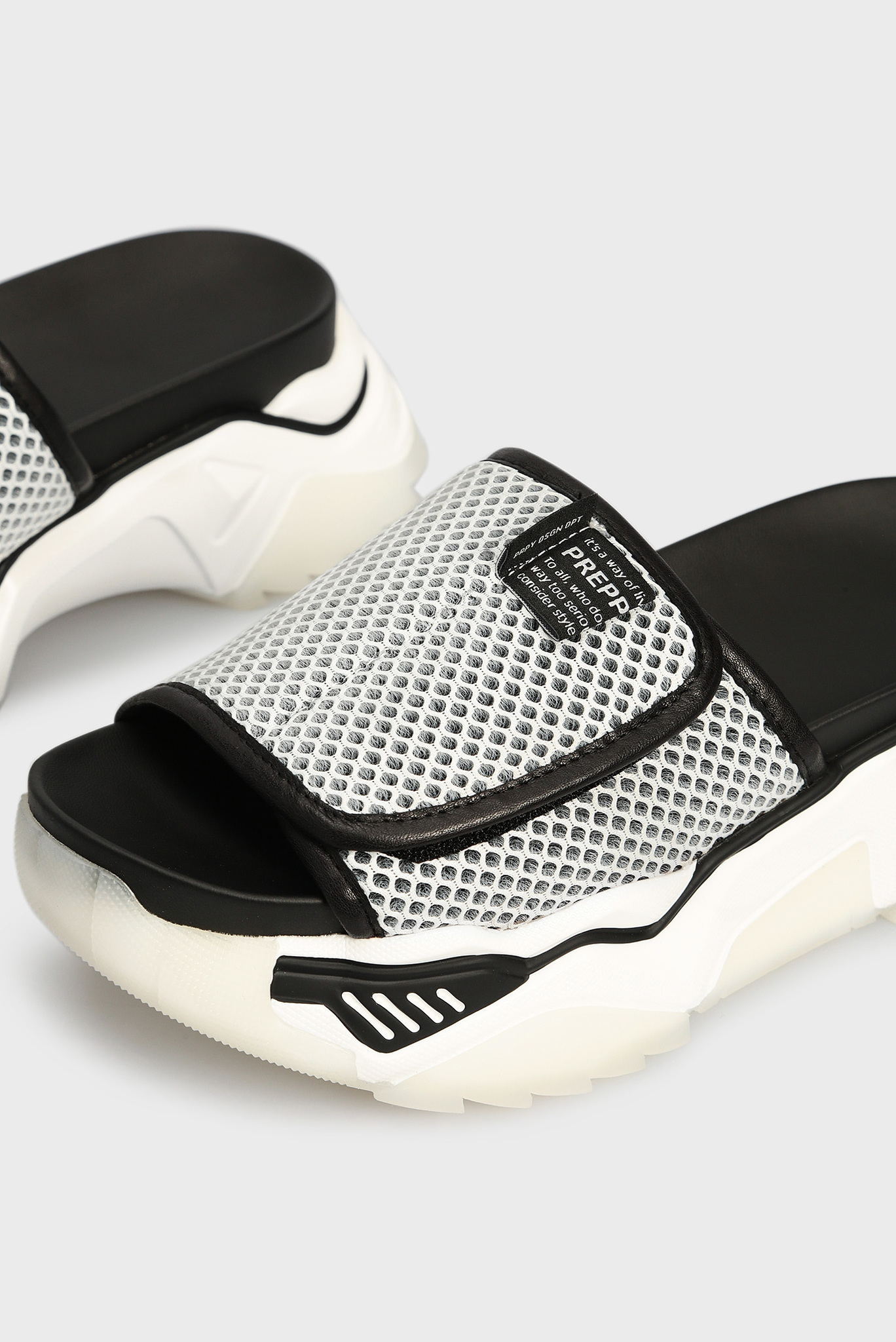 Женские белые слайдеры 6