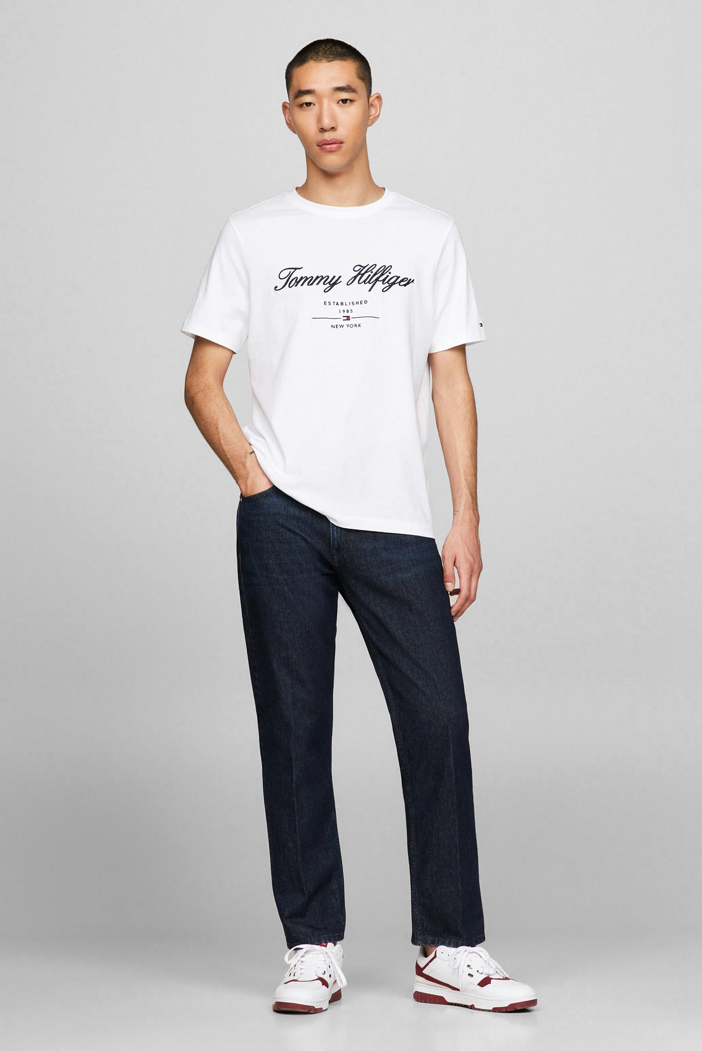 Мужская белая футболка SCRIPT LOGO 2