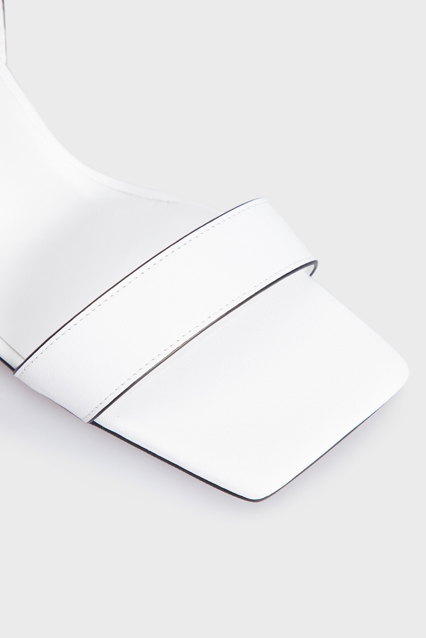 Женские белые кожаные босоножки GwendolynPRPY Женские белые кожаные босоножки Gwendolyn 5