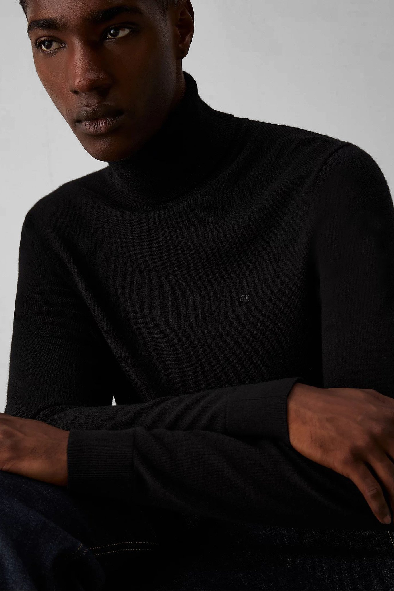 Мужской черный шерстяной гольф 4