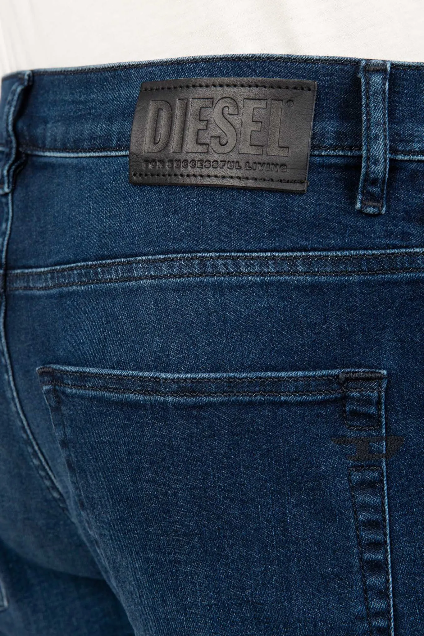 Джинсы D-FINING L.32 TROUSERS 3