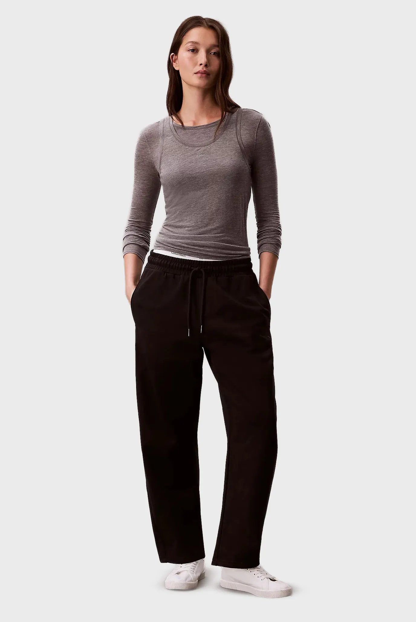 Штаны спортивные MONOGRAM FRENCH TERRY BARREL PAN 2