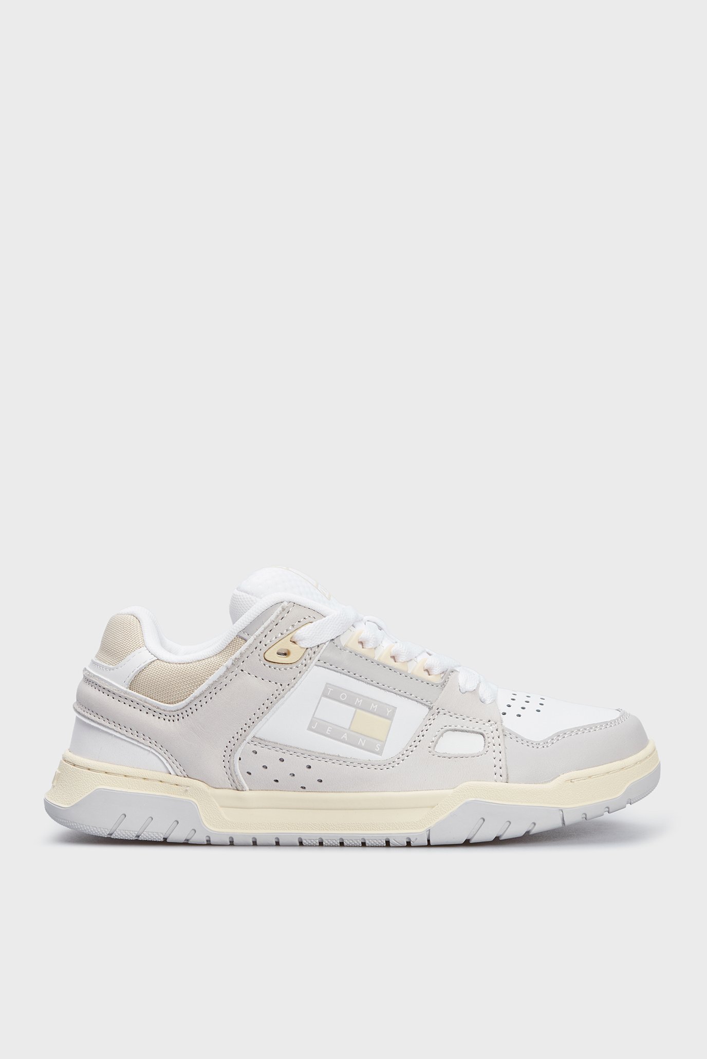 Женские белые кроссовки TOMMY JEANS WMN SKATE LOW 1