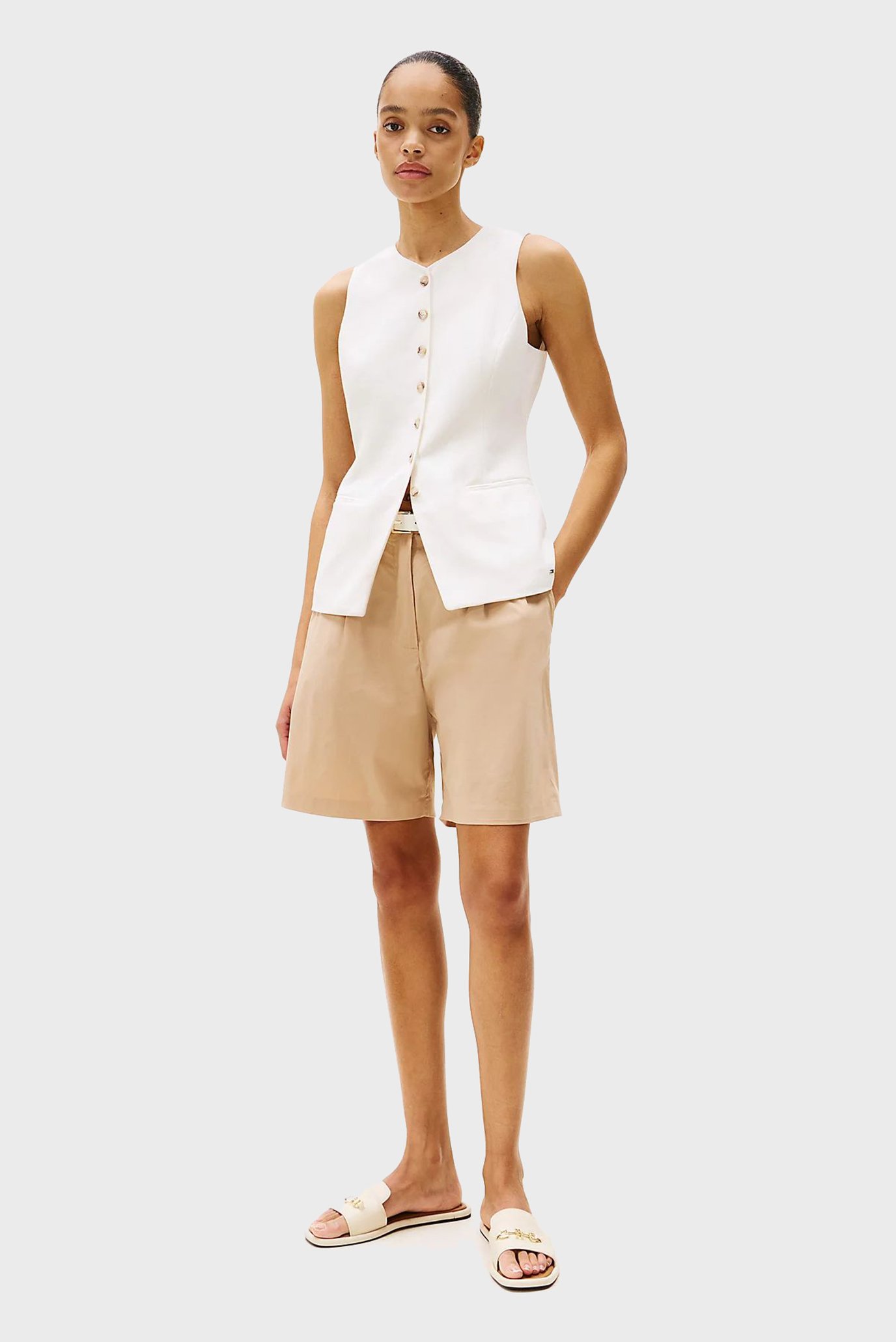 Женские бежевые шорты LIGHT CO PLEATED 2