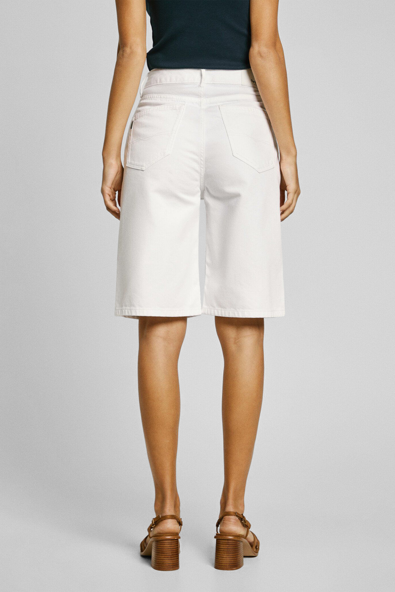 Шорты BERMUDA SHORT UHW WHT 5