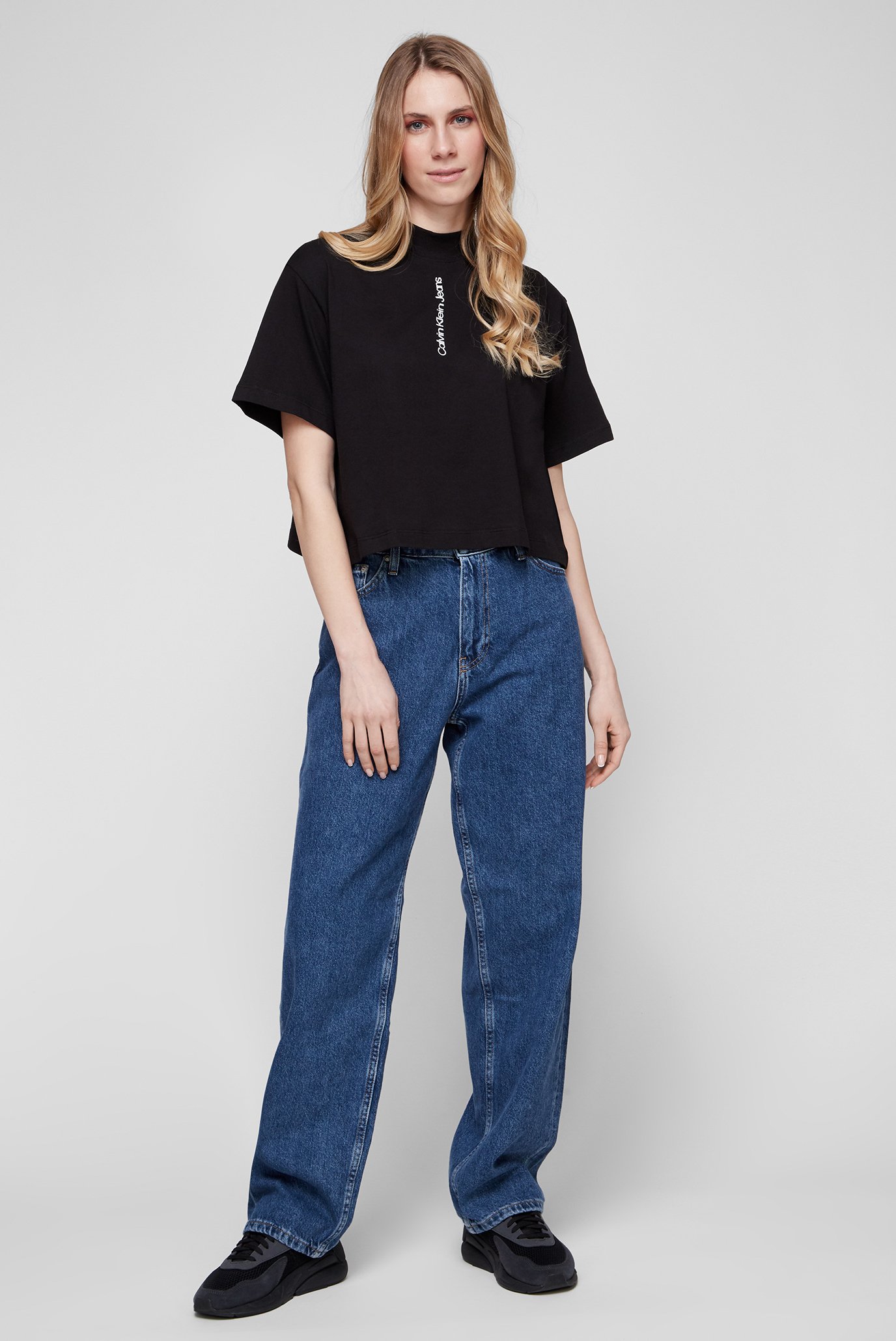 Женские синие джинсы 2