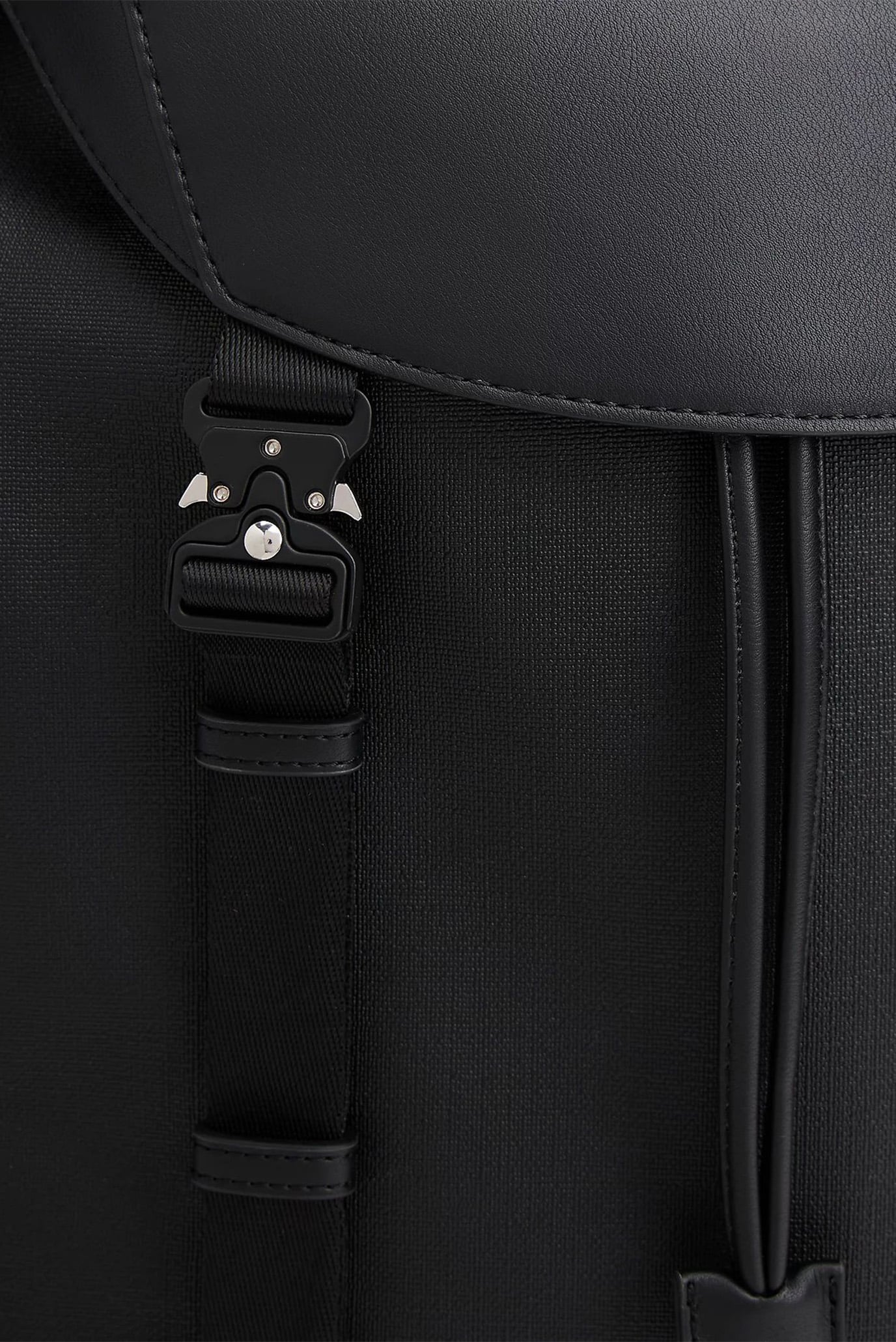 Рюкзак TH MODERN BACKPACK 4