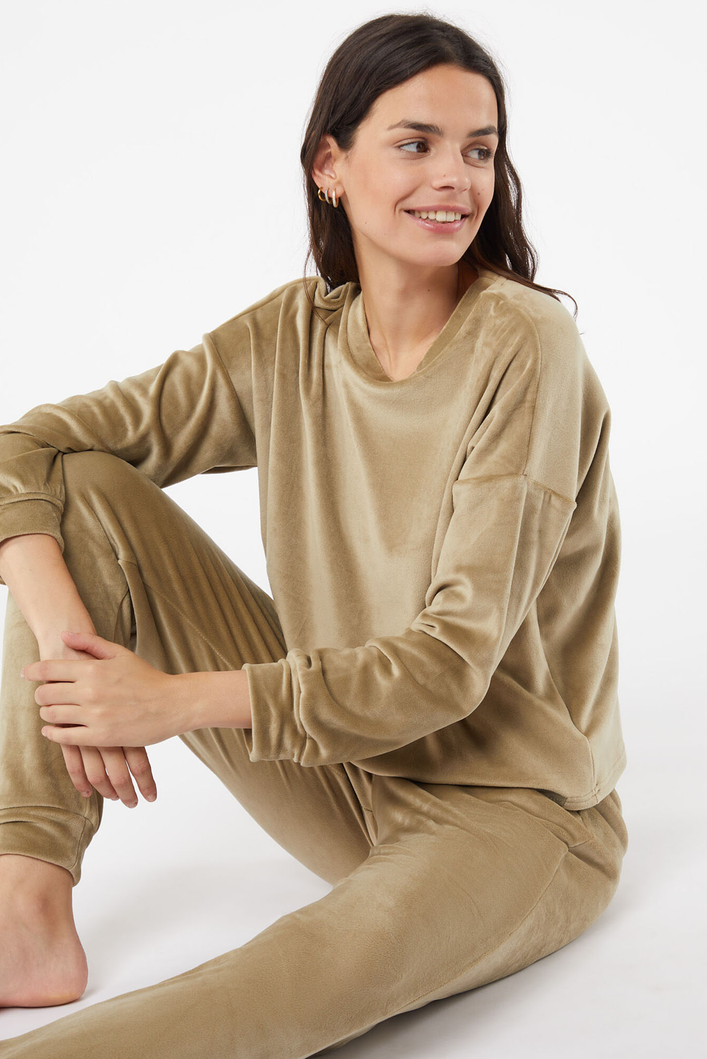 Женские оливковые бархатные брюки BERTY 4