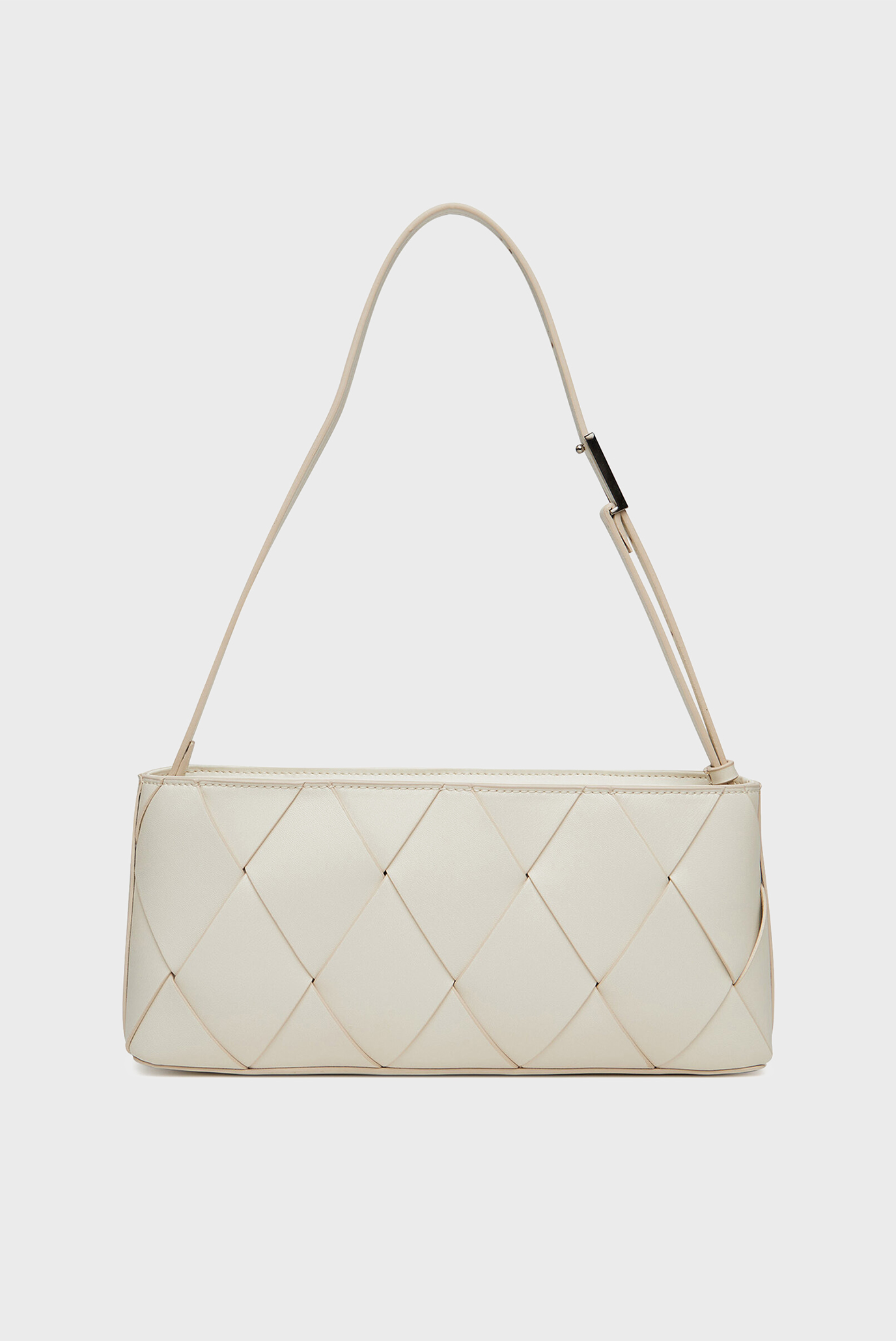 Женская белая сумка CK WOVEN ELONGATED SHOULDER BAG 3