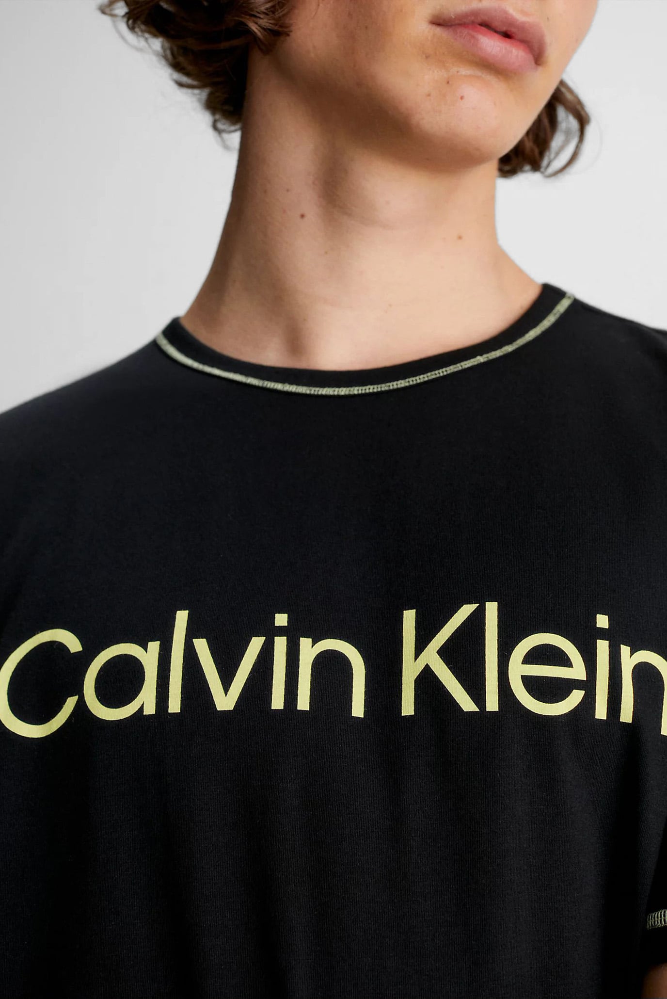 Футболка S S CREW NECK 5