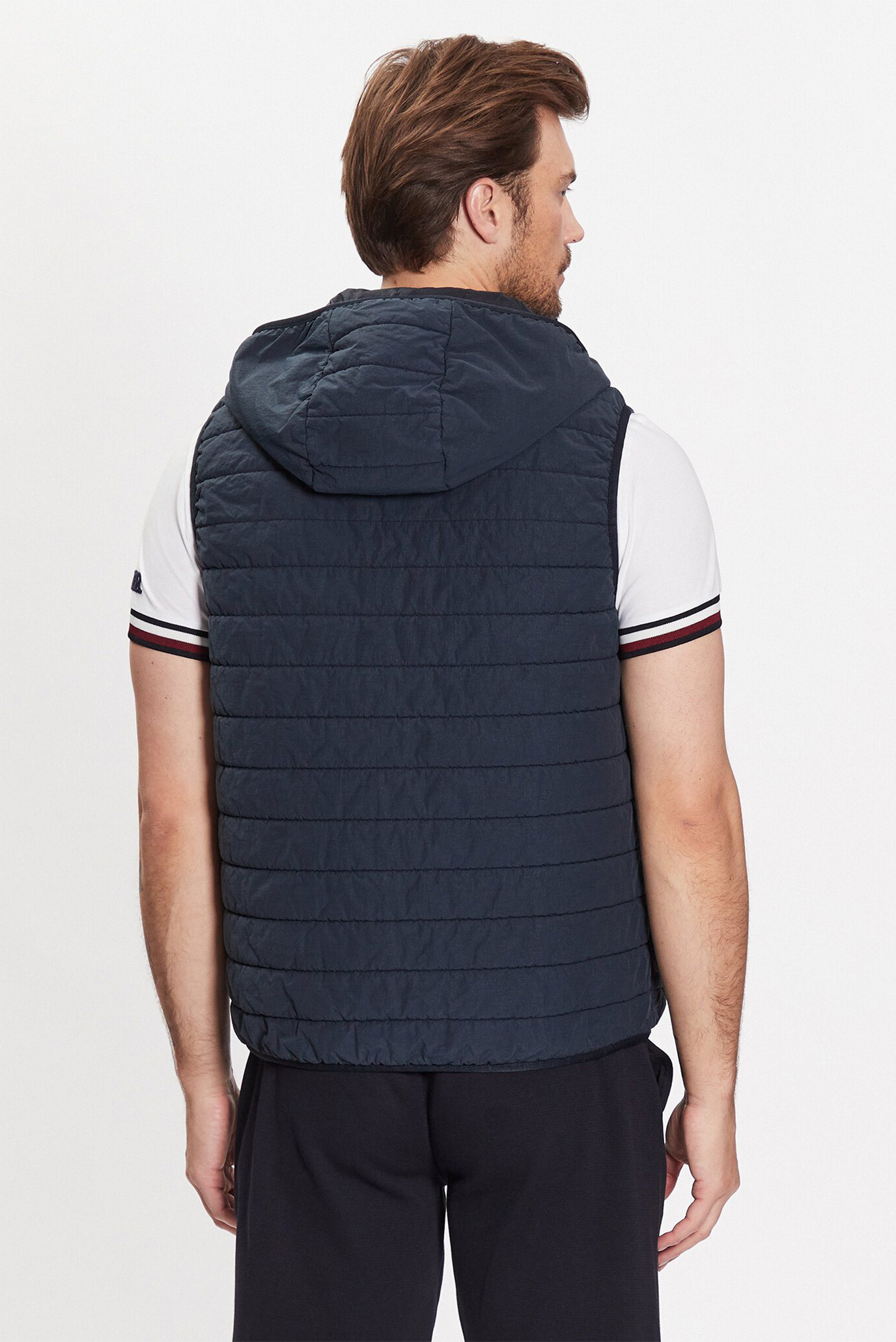 Жилет GMD HOODED PADDED VEST 2