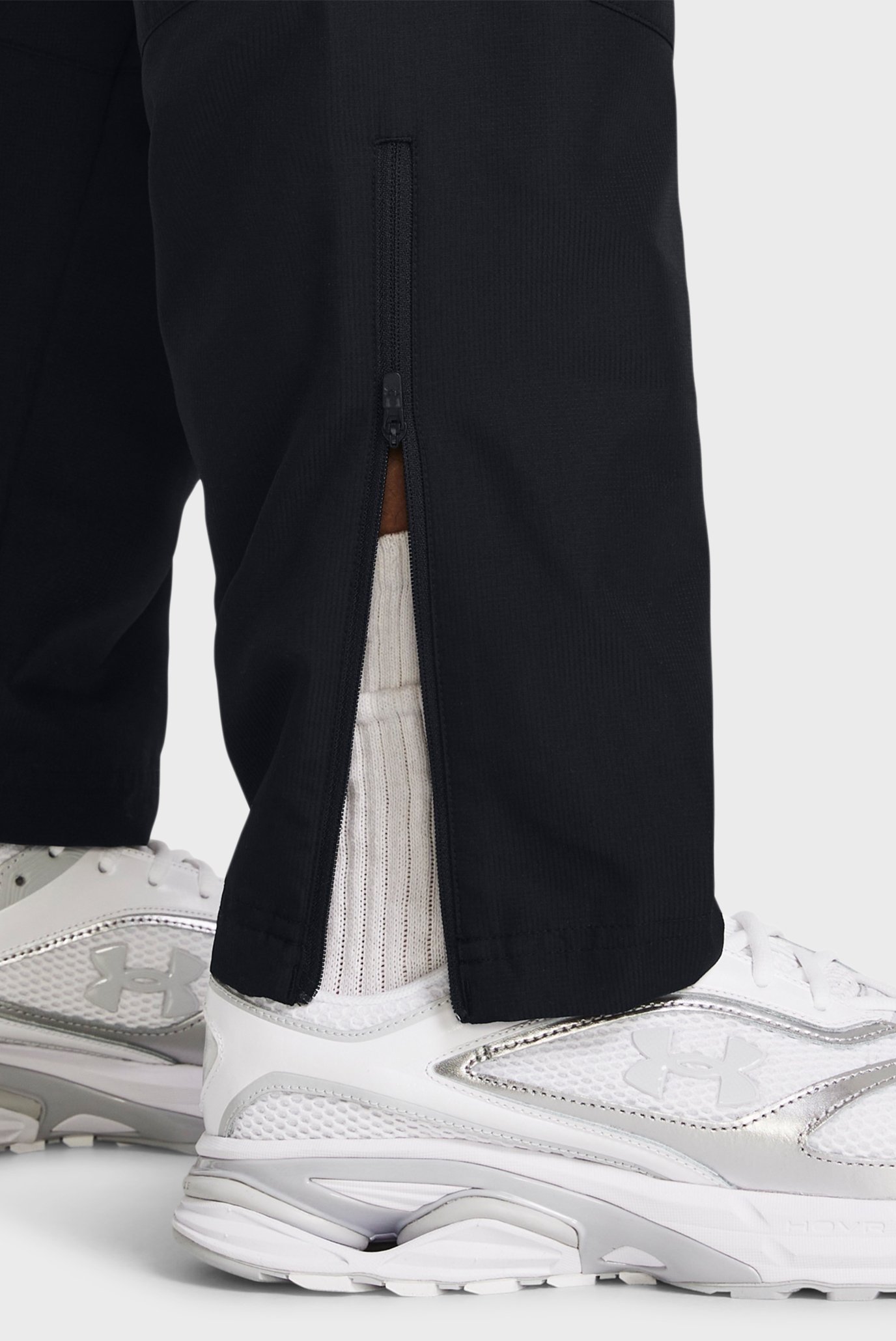 Штаны спортивные UA Legacy Windbreaker Pant 11